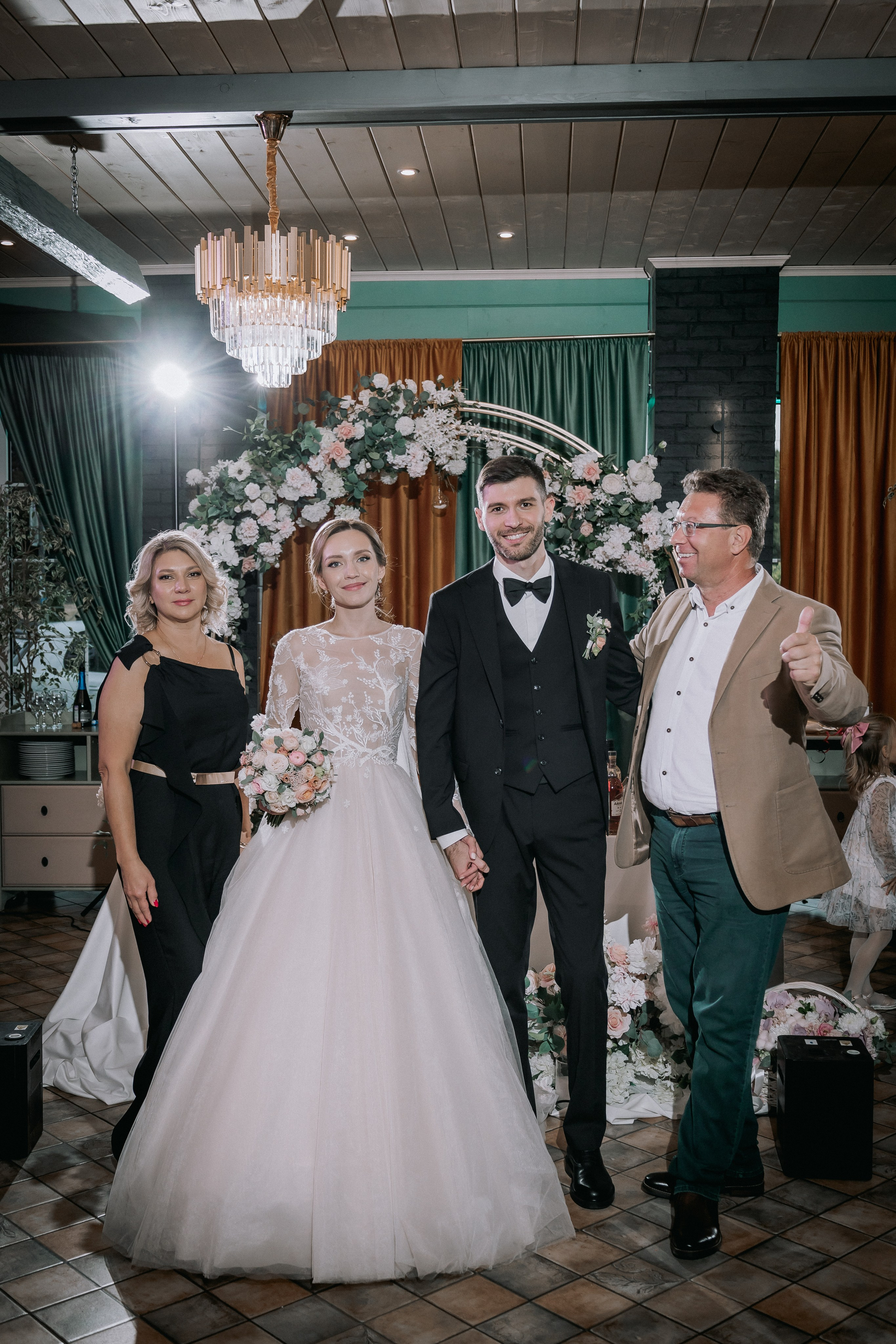 Свадебный день. Дарья и Джем. Свадебная фотография. Арина Рубах