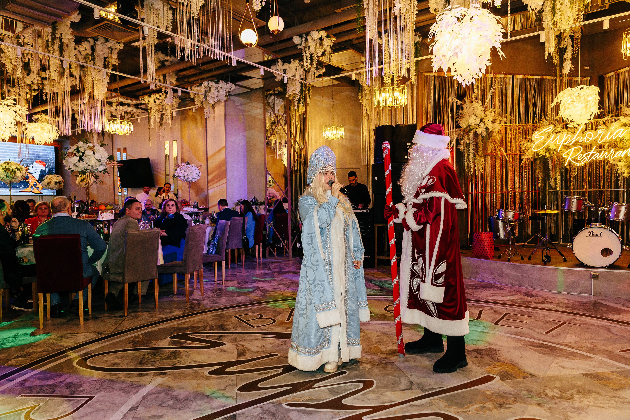 Фотограф на корпоратив, мероприятие в Петербурге. Репортажная фотосъемка праздников и мероприятий в Санкт-Петербурге