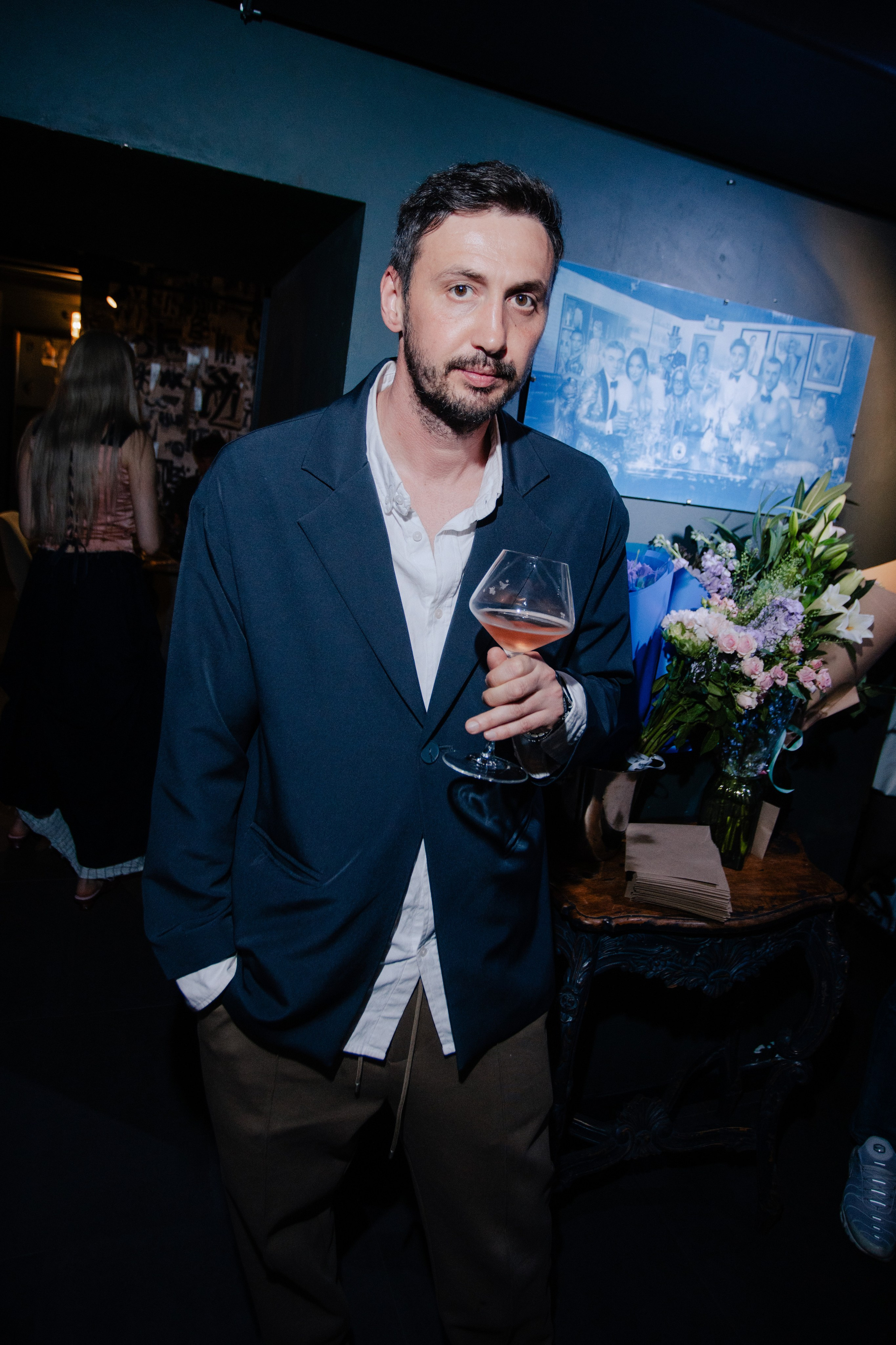 Have you seen these men? | Вечер в ШУМЕ. Портретный и репортажный фотограф Настя Куприянова