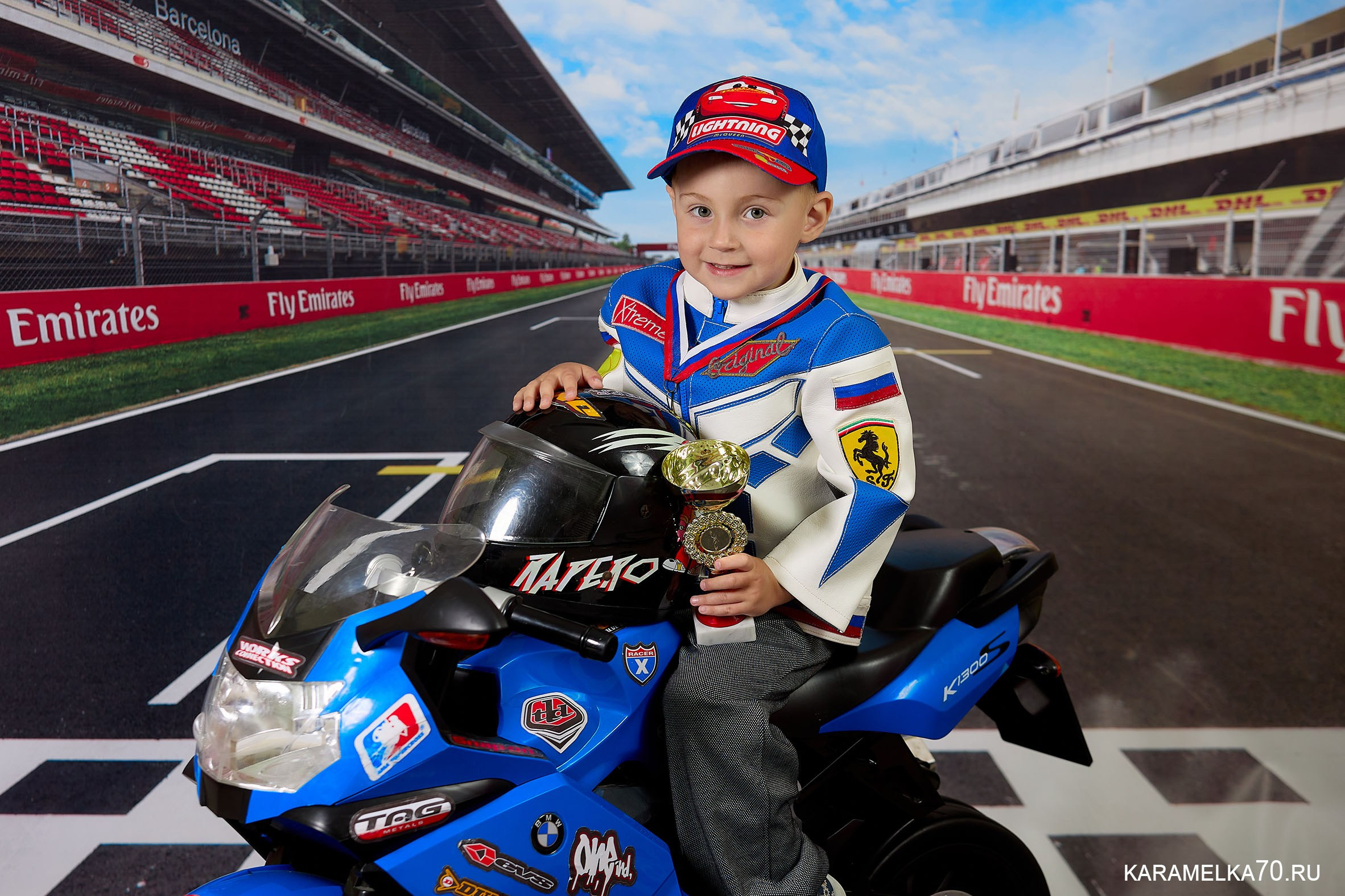 Мотогонщик. Детская выездная фотостудия