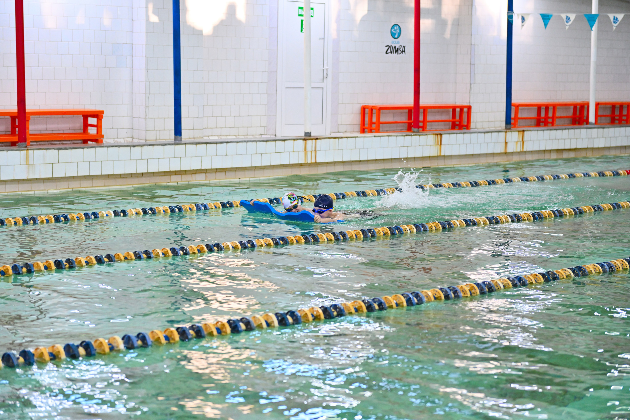 2025-12-20 Бассейн Урал НГ младшие. Снежинск фото Андрианов