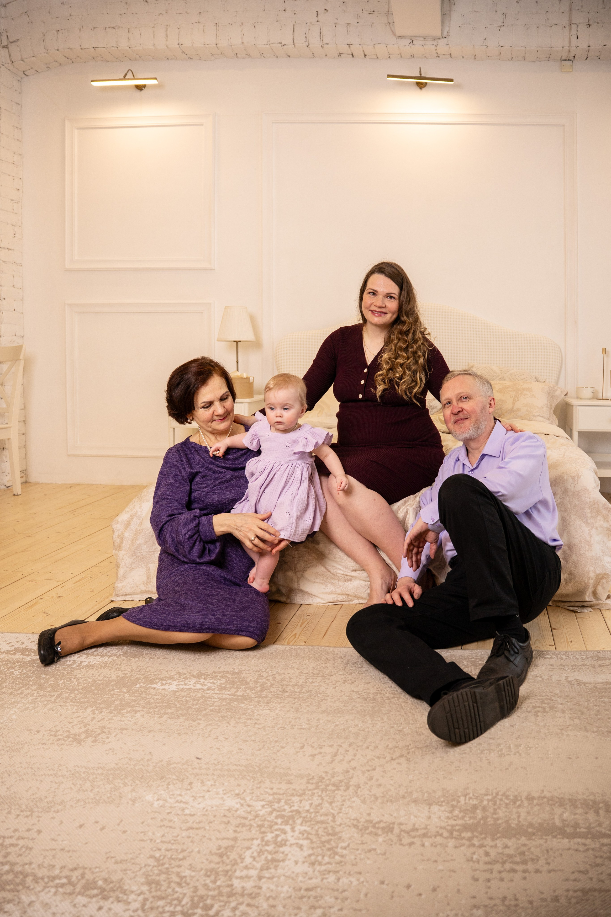 Семейная фотосессия для Анны. Студийный и портретный фотограф в САНКТ-ПЕТЕРБУРГЕИрина Махаон