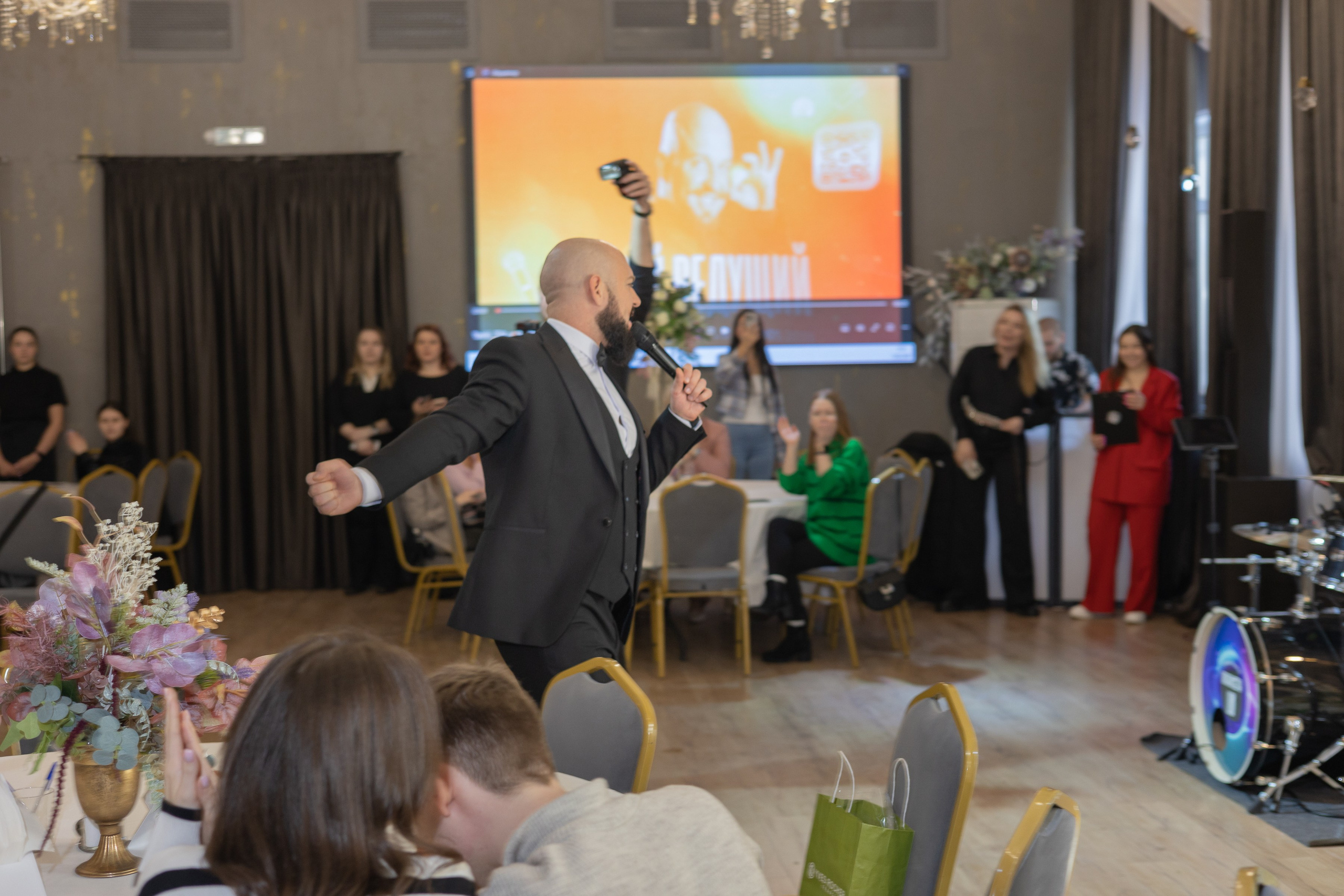 Свадебное чаепитие для молодоженов