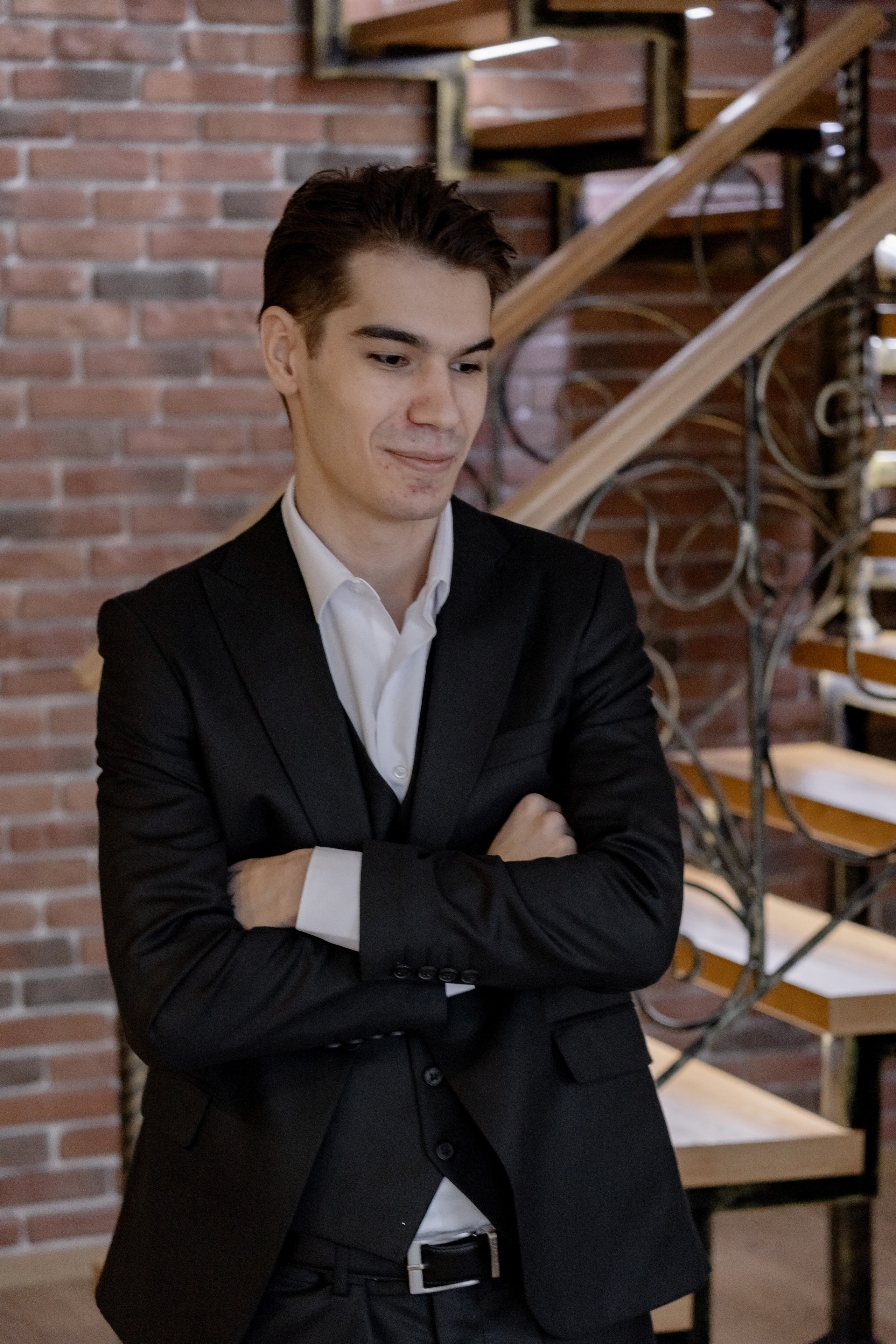 СВАДЕБНАЯ СЬЕМКА СБОРОВ В ОТЕЛЕ И ВЫЕЗД НА ЦЕРЕМОНИЮ (СНЯТО В СИБИРЕ В НИЖНЕВАРТОВСКЕ). Профессиональный фотограф, Санкт-Петербург — Виктория Богомолова