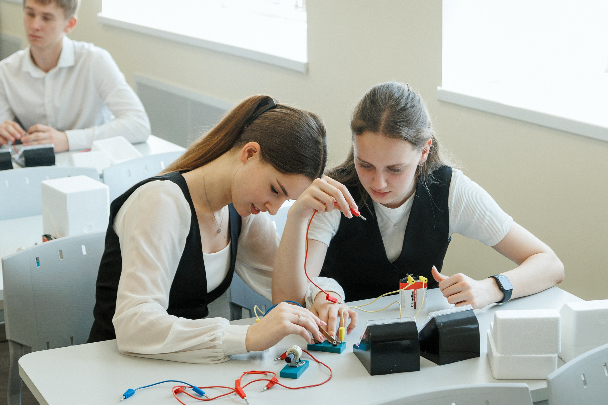 Школьная жизнь: уроки, перемены. Фотограф в Твери и Москве Юлия Бахтамова