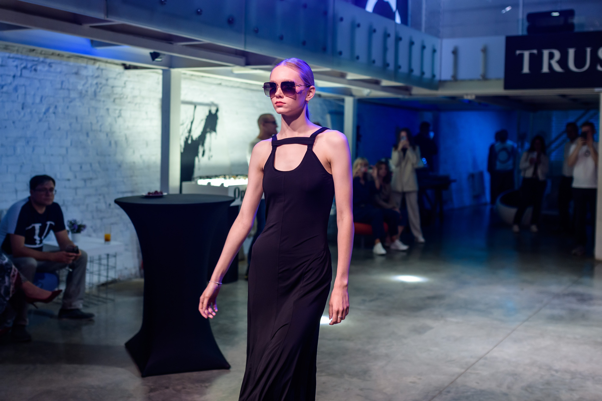 Показ Trussardi. Репортажный фотограф Сергей Дроздов