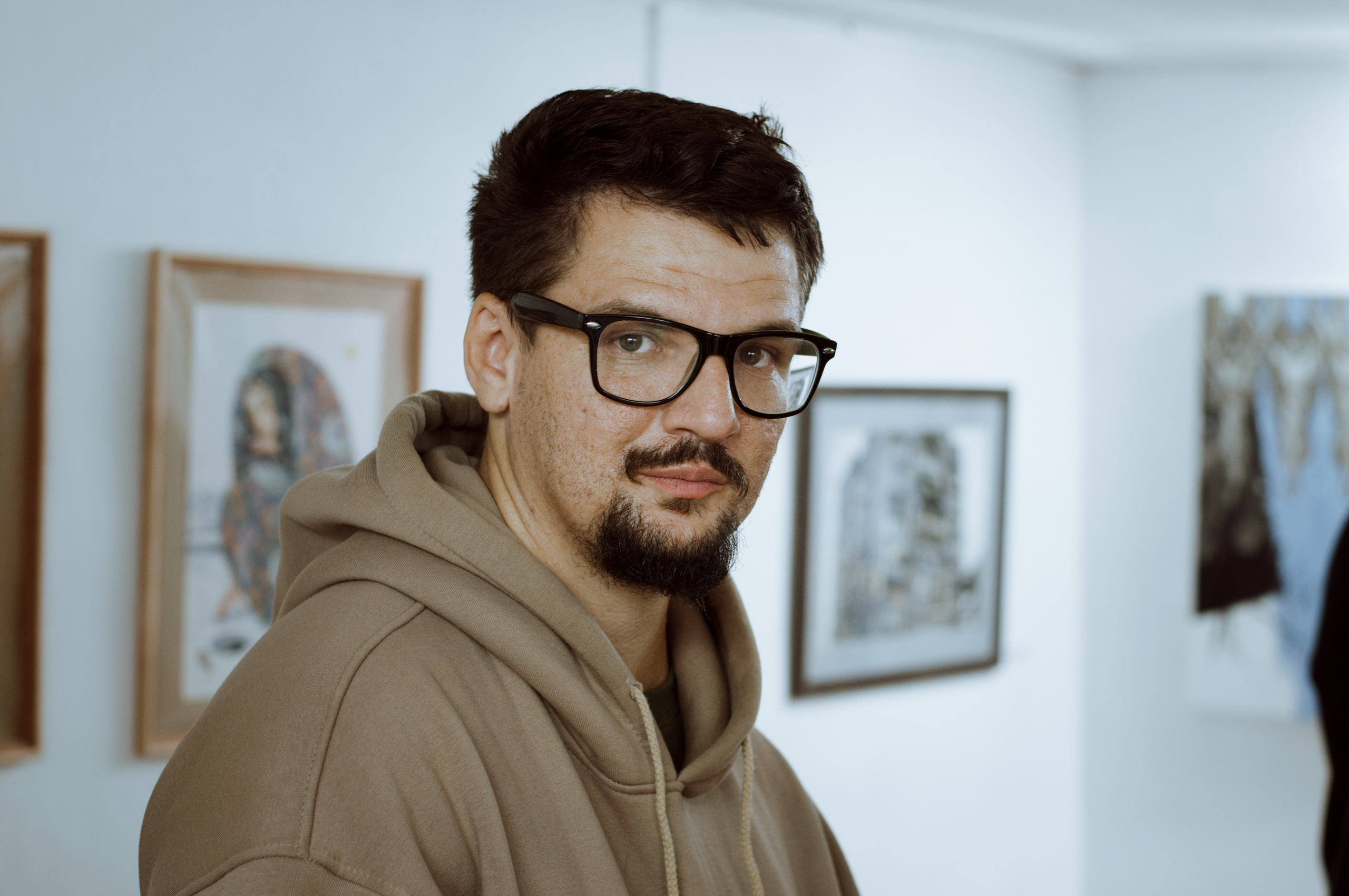 Выставка «Паттерн: повторение как одна из форм изменения». Репортажный фотограф в Симферополе Зареев Иван