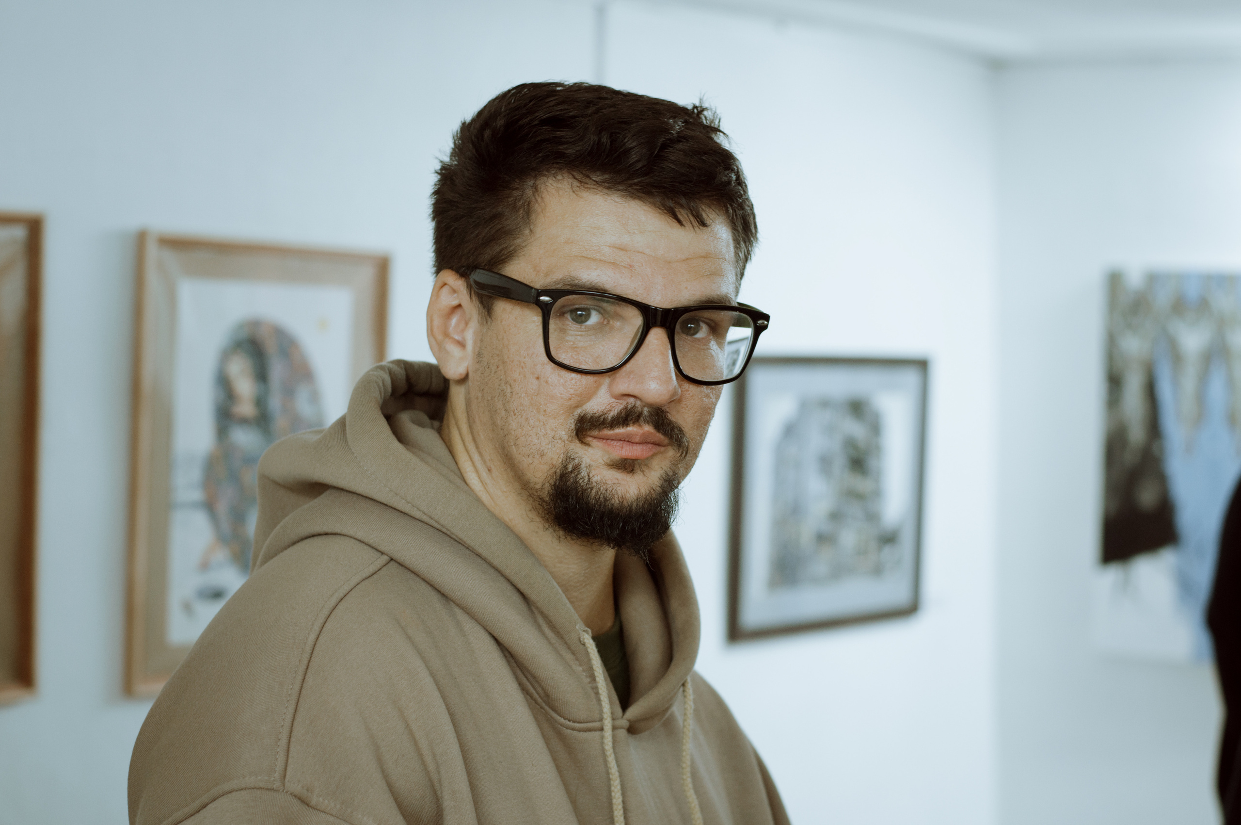 Выставка «Паттерн: повторение как одна из форм изменения». Репортажный фотограф в Симферополе Зареев Иван