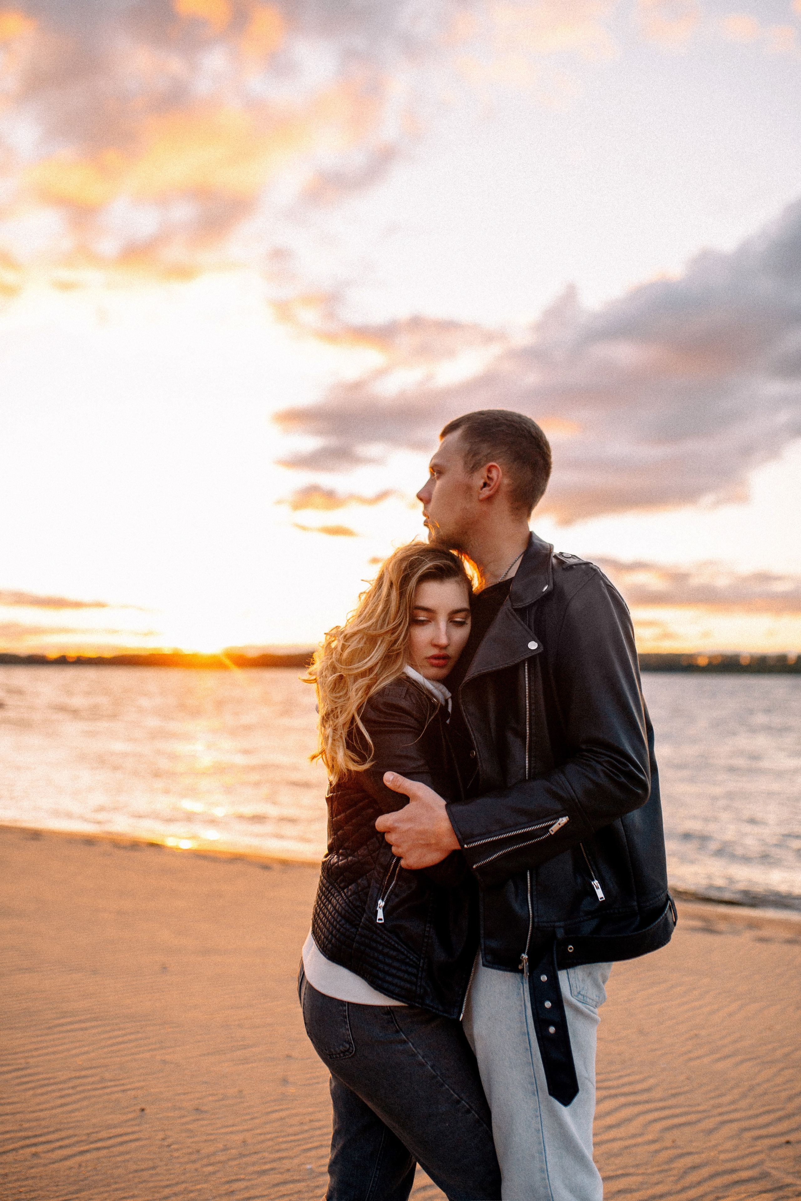 Максим и Настя на набережной, г Самара. Фотограф в Смоленске Ольга Давыдова