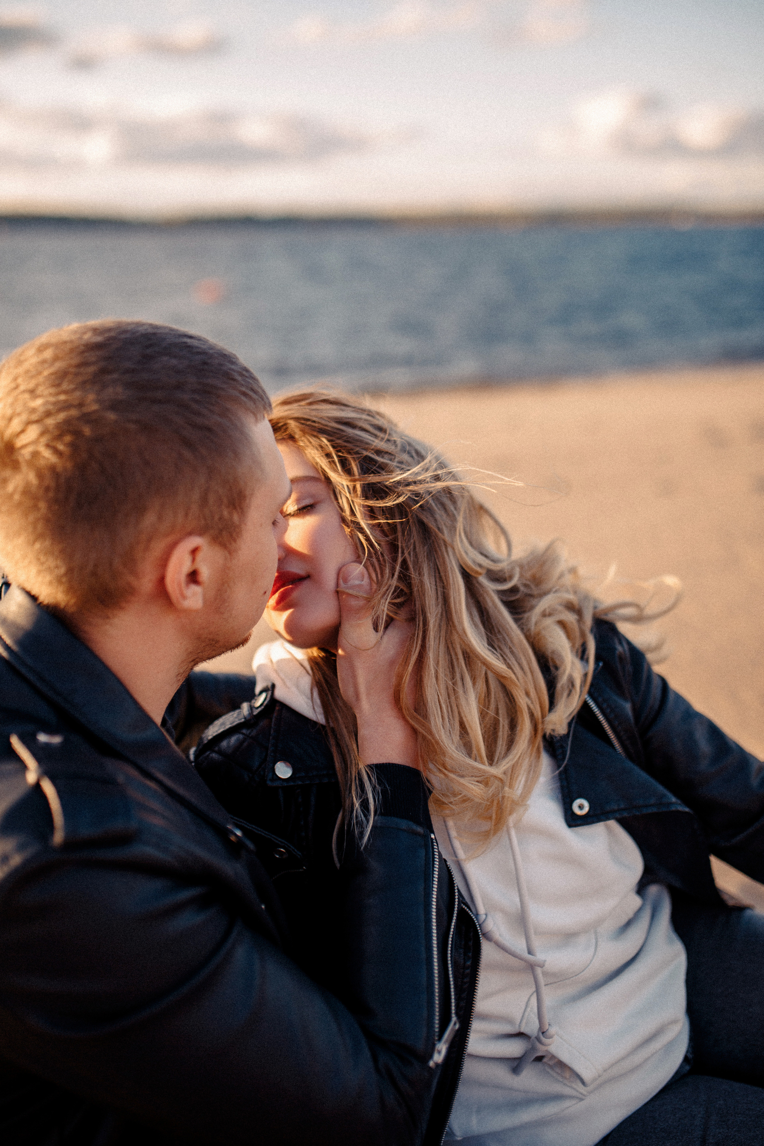 Максим и Настя на набережной, г Самара. Фотограф в Смоленске Ольга Давыдова