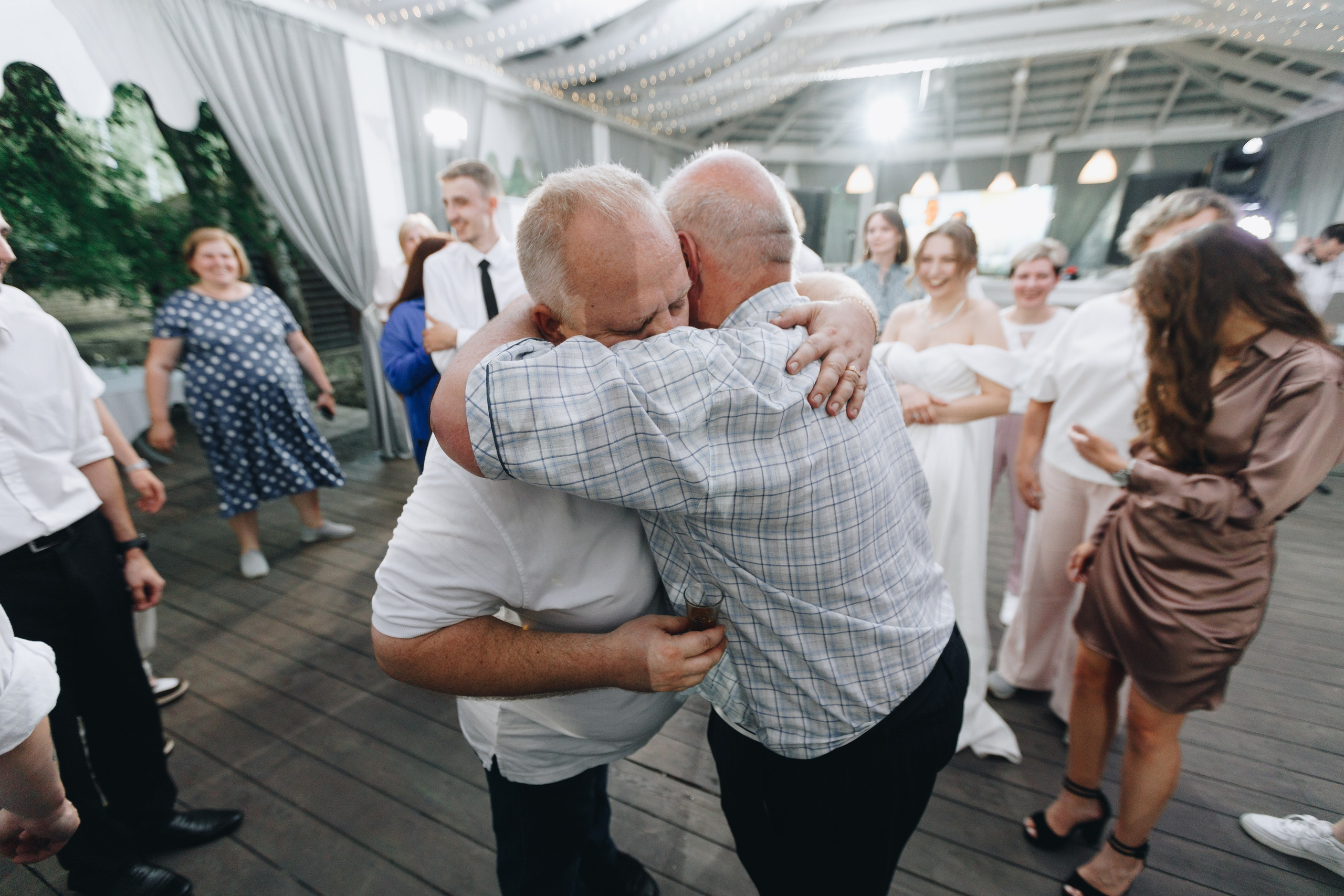 В+В. Свадебный семейный фотограф и видеограф Гомель Минск Беларусь Европа