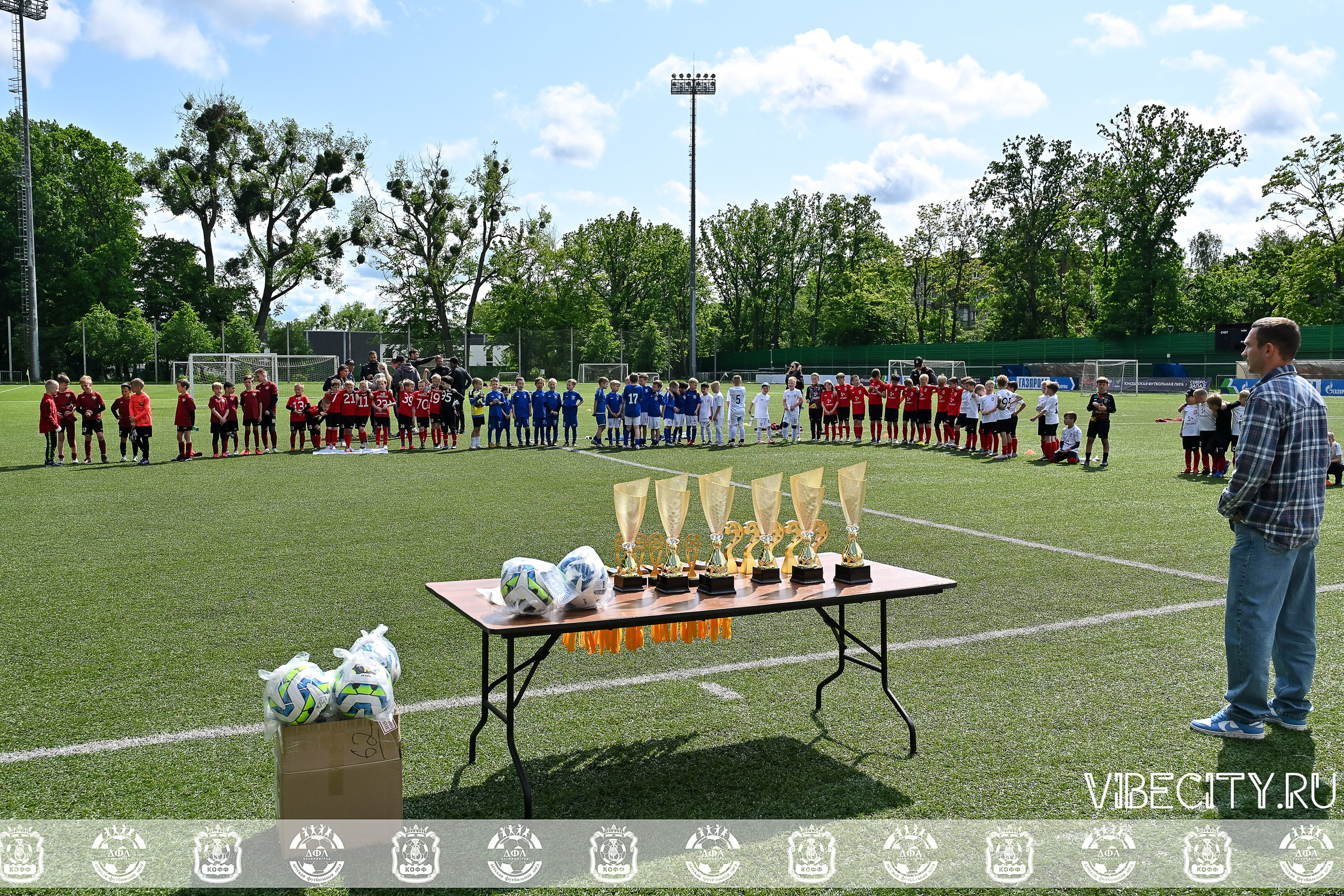 Большие Звезды светят Малым. VIBECITY.RU Вайб Сити Ру Фоторепортажи Фотоотчеты Калининград