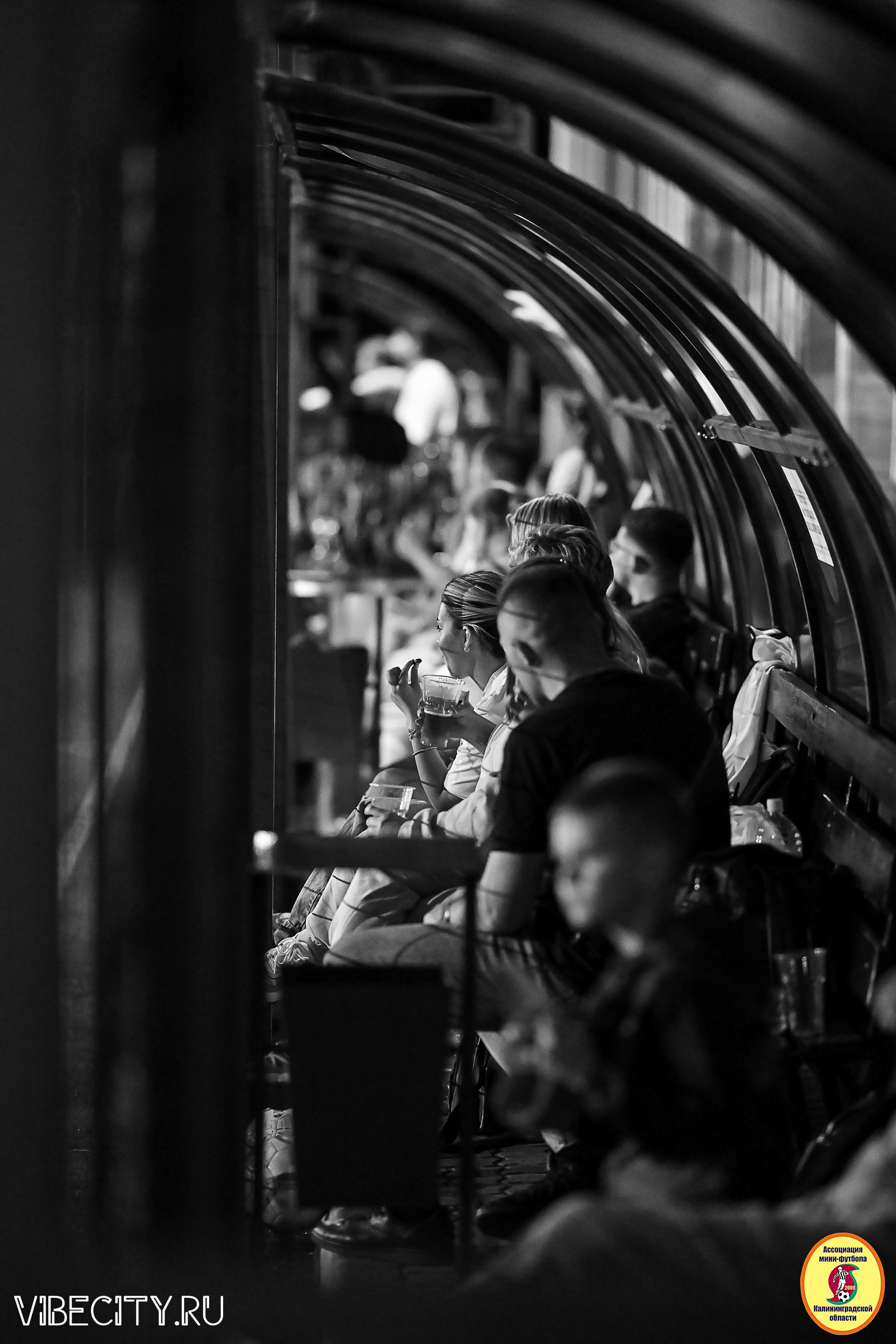 ФИНАЛЬНЫЕ ИГРЫ КУБКА МИНИ-ФУТБОЛЬНОЙ ЛИГИ И КУБКА КОРПОРАТИВНОЙ МФЛ 2025. VIBECITY.RU Вайб Сити Ру Фоторепортажи Фотоотчеты Калининград