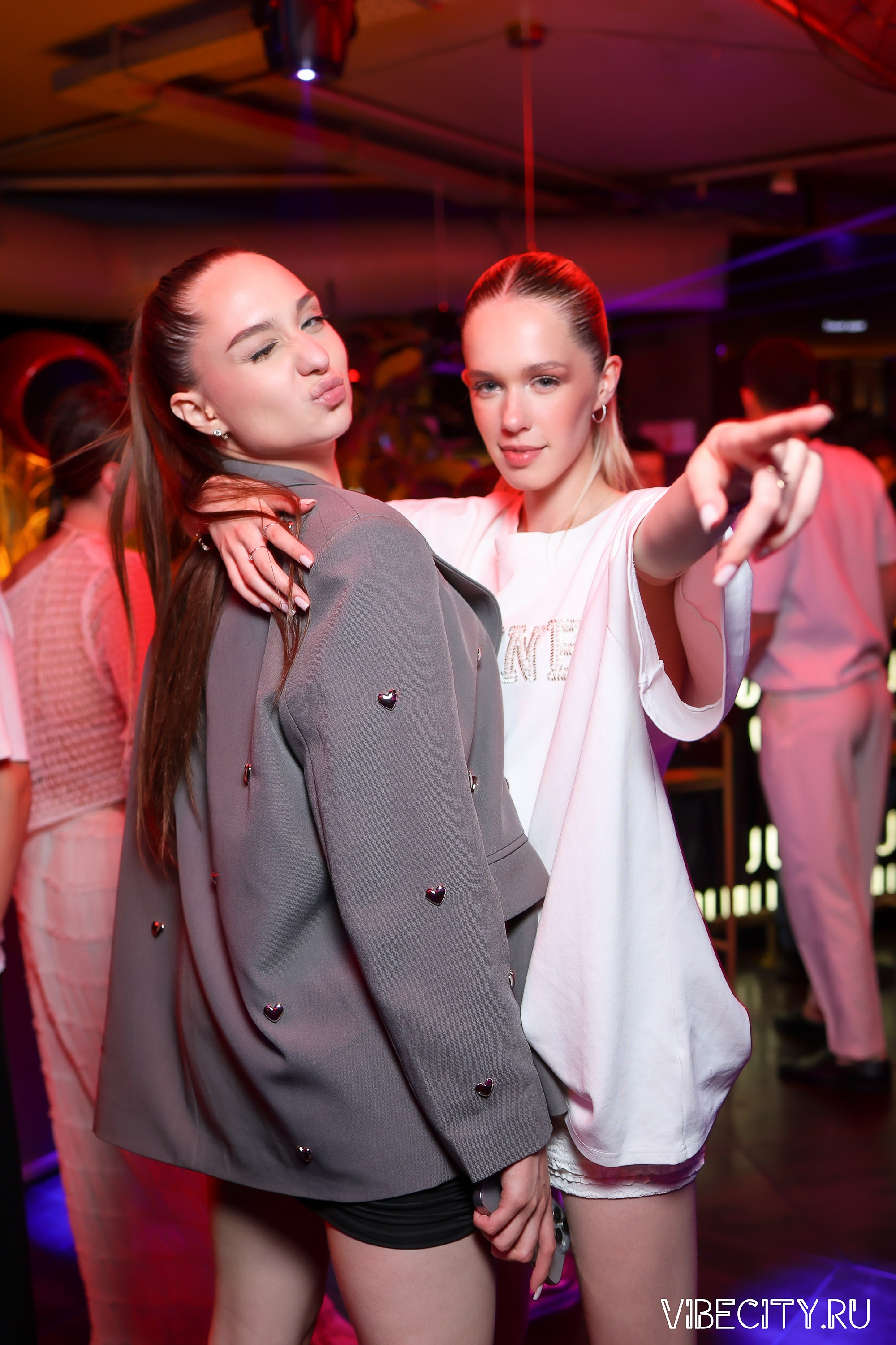 DOUBLE U. VIBECITY.RU Вайб Сити Ру Фоторепортажи Фотоотчеты Калининград