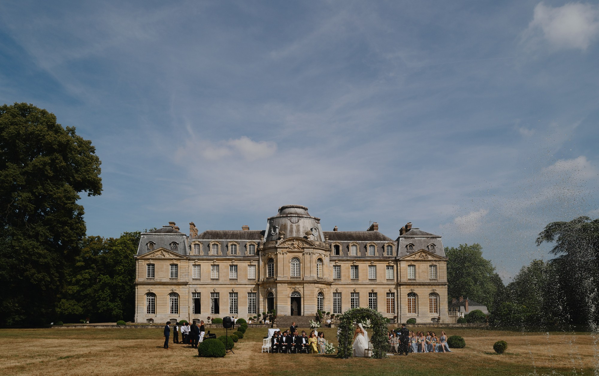 CHÂTEAU DE CHAMPLÂTREUX. Светский свадебный фотограф в Москве и Европе Арсений Прусаков