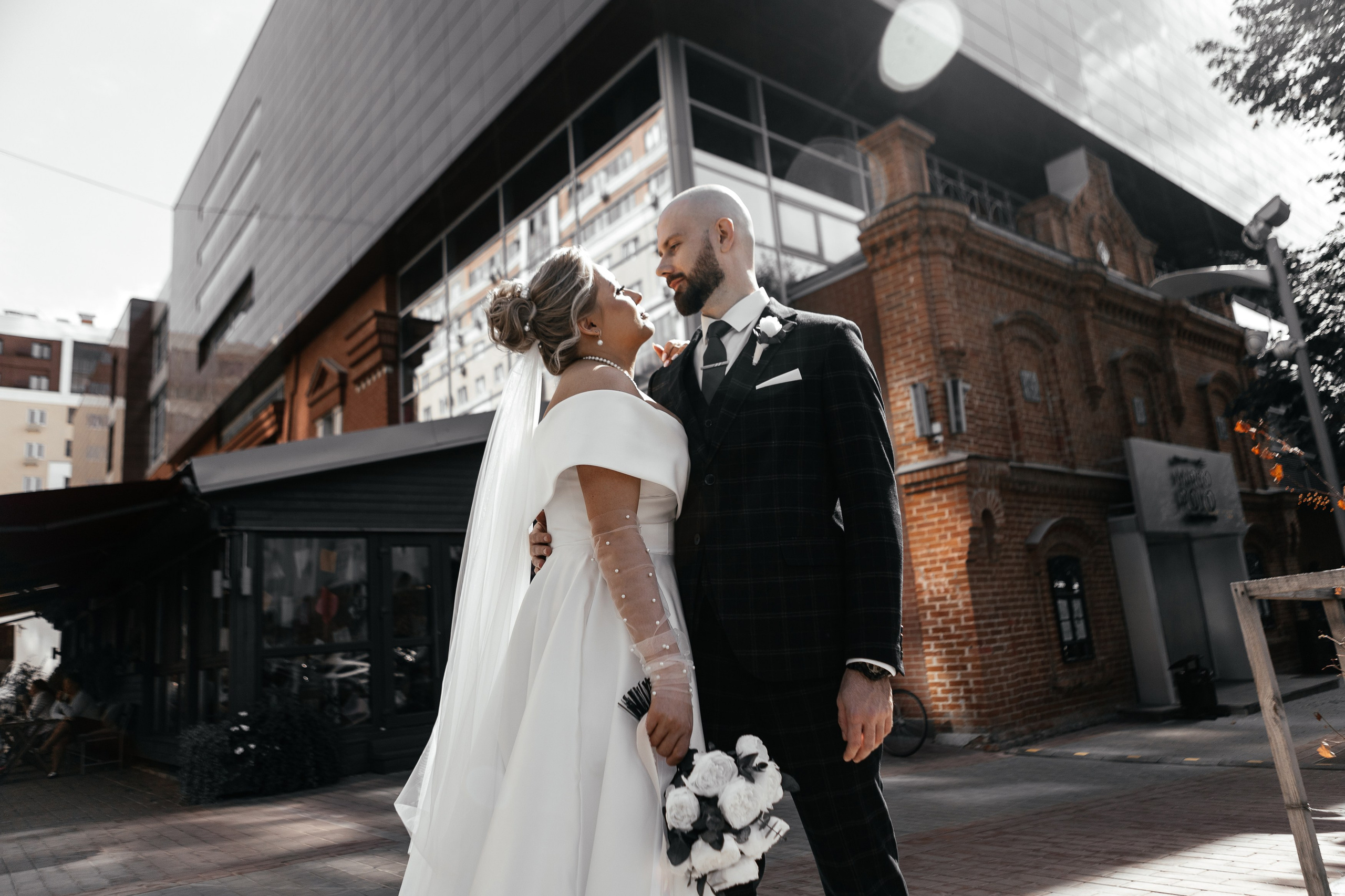 Свадебный фотограф Уфа — Руслан ГабдлисламовЖивые эмоции, красивые кадры, воспоминания на всю жизнь.Работаю по всей Республике Башкортоста. Свадебный фотограф Уфа Руслан Габдлисламов