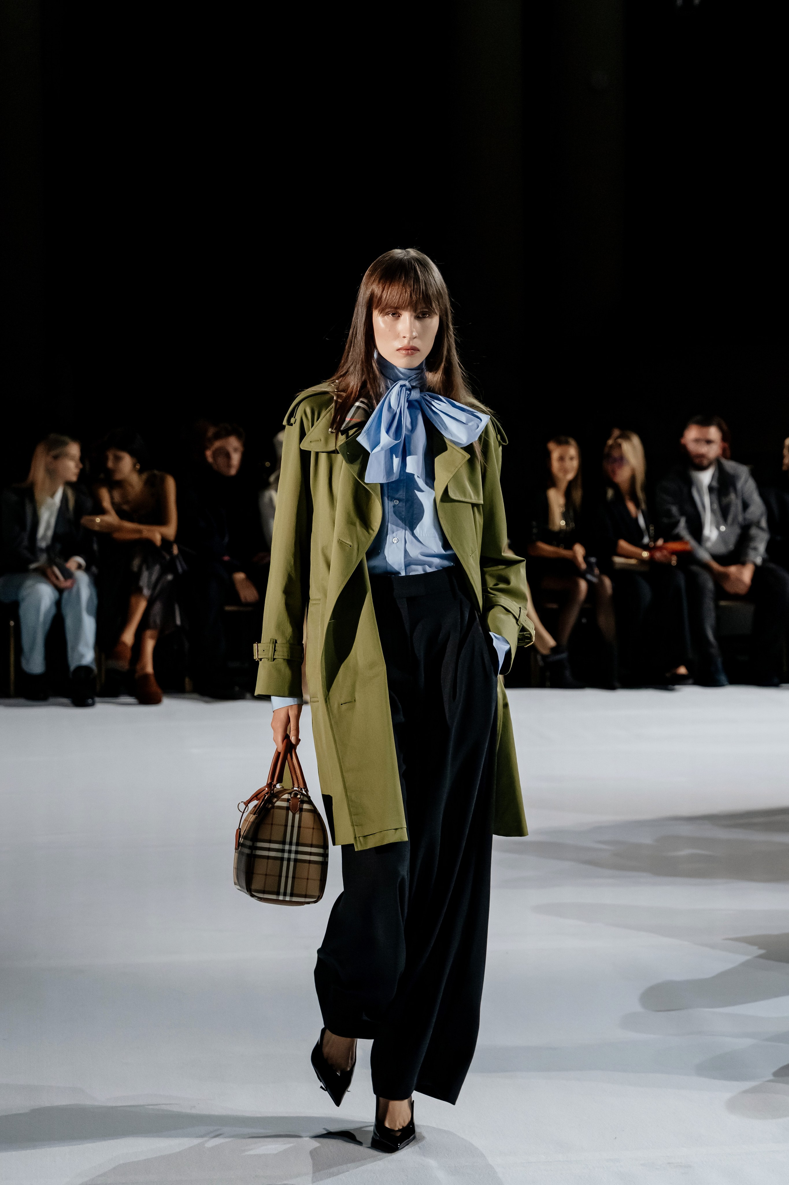 TSUM FASHION SHOW 2025. Свадебный и семейный фотограф в Сочи Никита Пищов