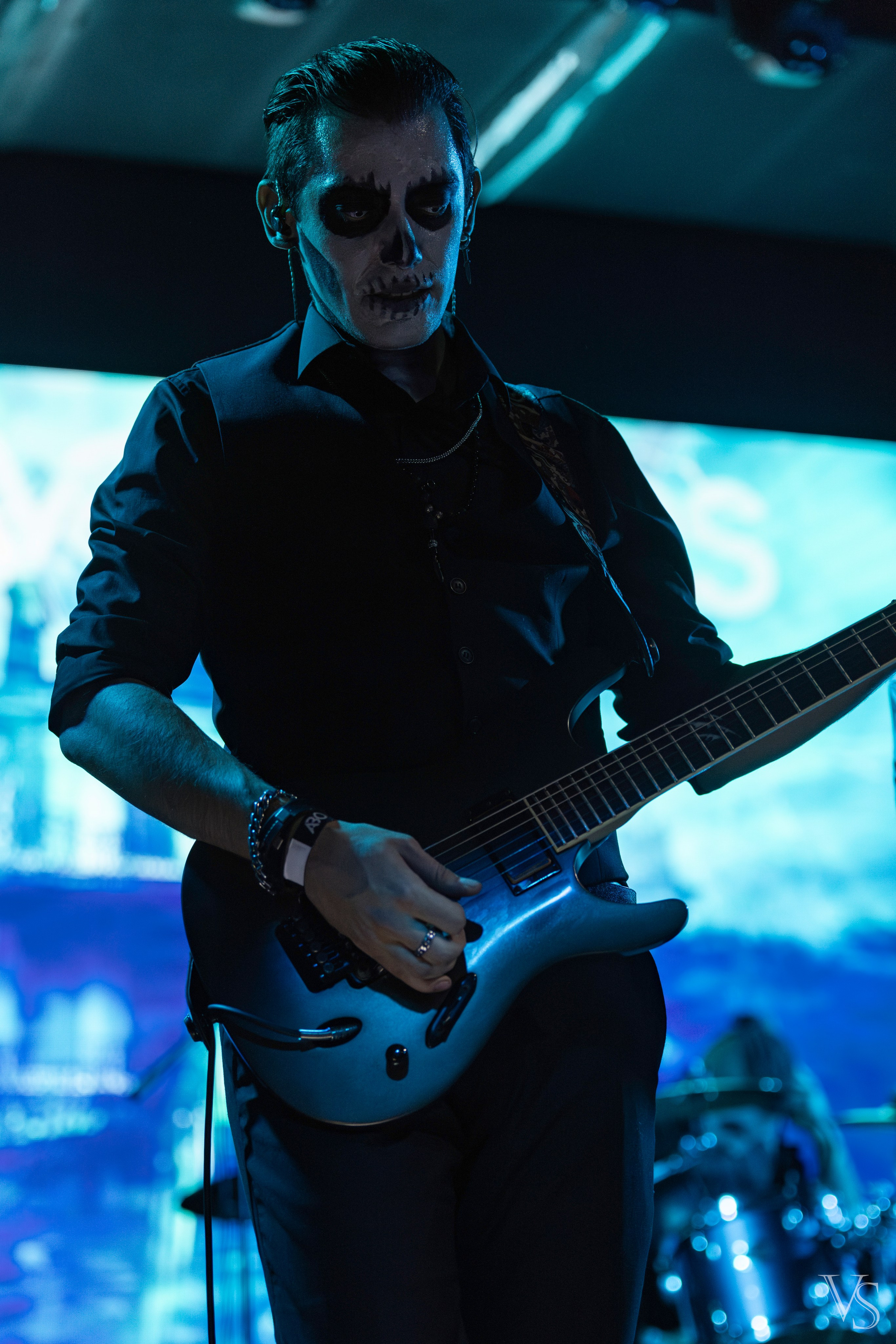 Above the stars. Проклятие Мамбо. Фотограф Виктор Степанов