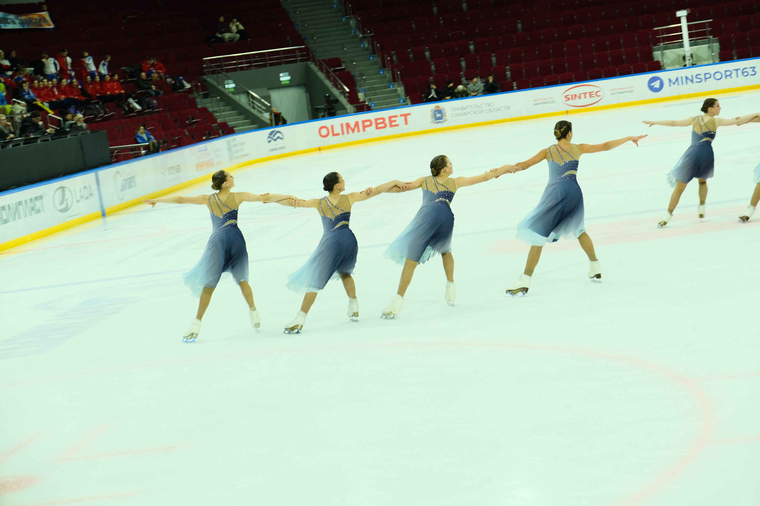 «Самарочка» этап кубка России по синхронному фигурному катанию. Александр Носов. Портретный и репортажный фотограф в Самаре