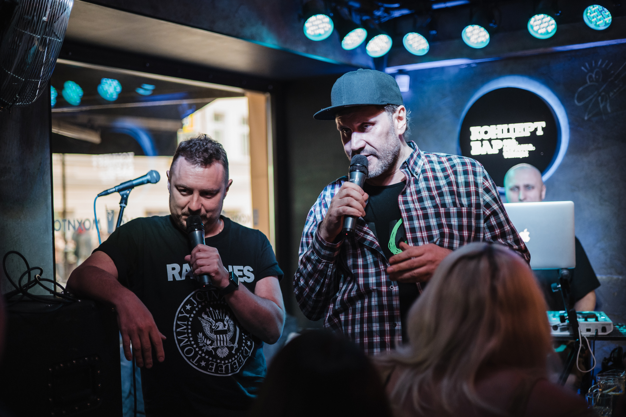 Презентация шоу «Подъемники» на Нашем радио, бар «Концерт», Москва. Фотограф Ольга Махалова — Санкт-Петербург, Москва, Нижний Новгород