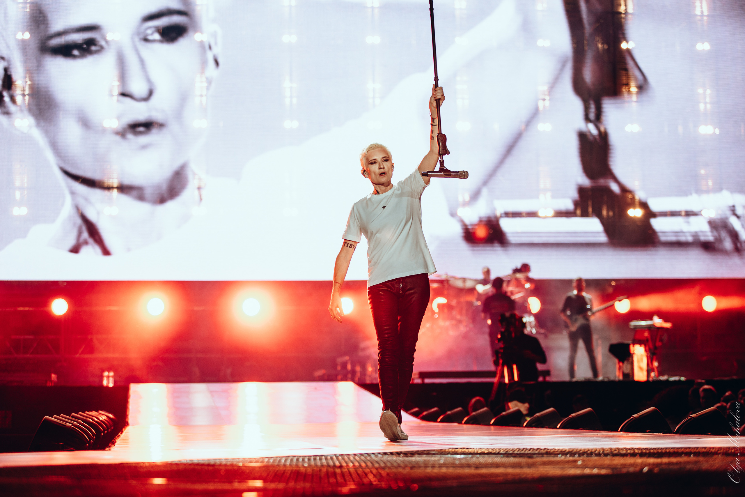 Диана Арбенина и Ночные Снайперы, Открытие Банк Арена. Фотограф Ольга Махалова — Санкт-Петербург, Москва, Нижний Новгород