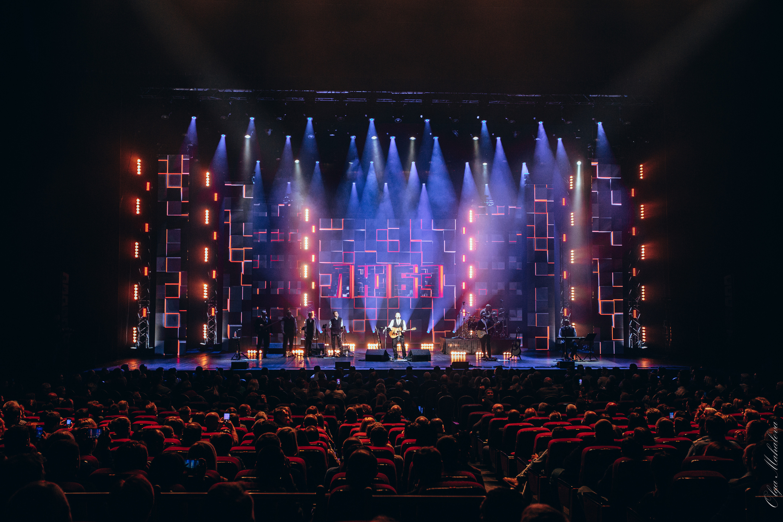 Любэ в Crocus City Hall. Фотограф Ольга Махалова — Санкт-Петербург, Москва, Нижний Новгород