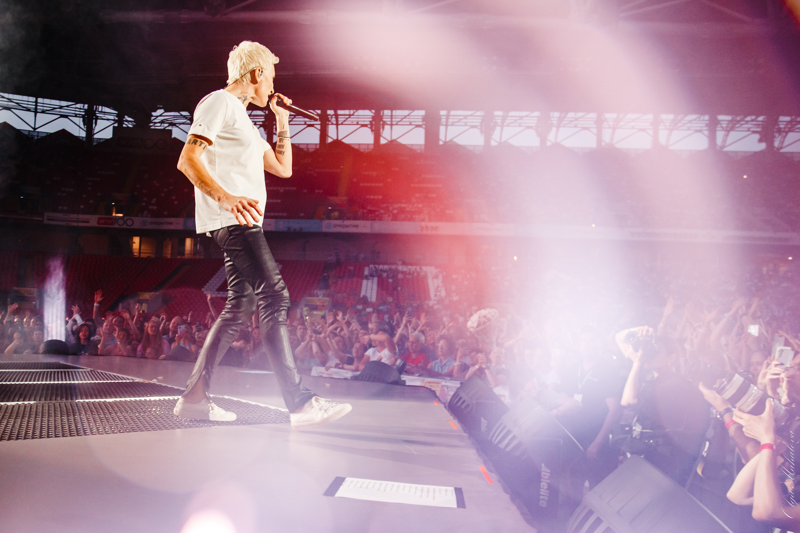 Диана Арбенина и Ночные Снайперы, Открытие Банк Арена. Фотограф Ольга Махалова — Санкт-Петербург, Москва, Нижний Новгород