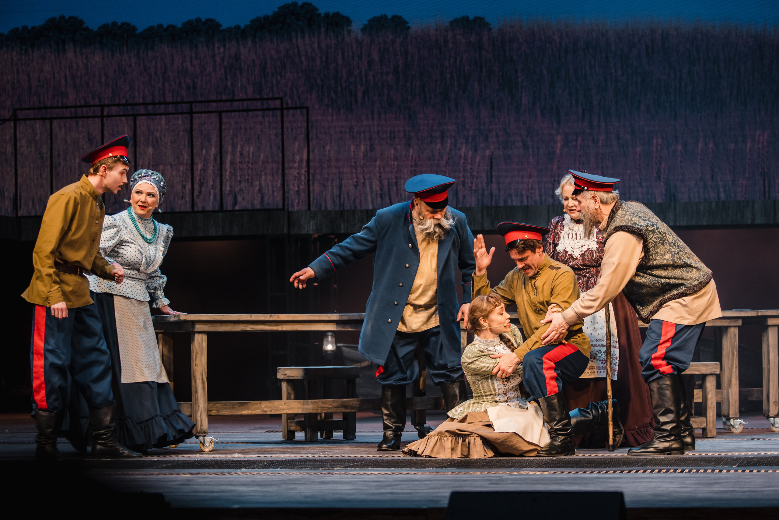 Спектакль «Тихий Дон», театр «Русская песня». Фотограф Ольга Махалова — Санкт-Петербург, Москва, Нижний Новгород