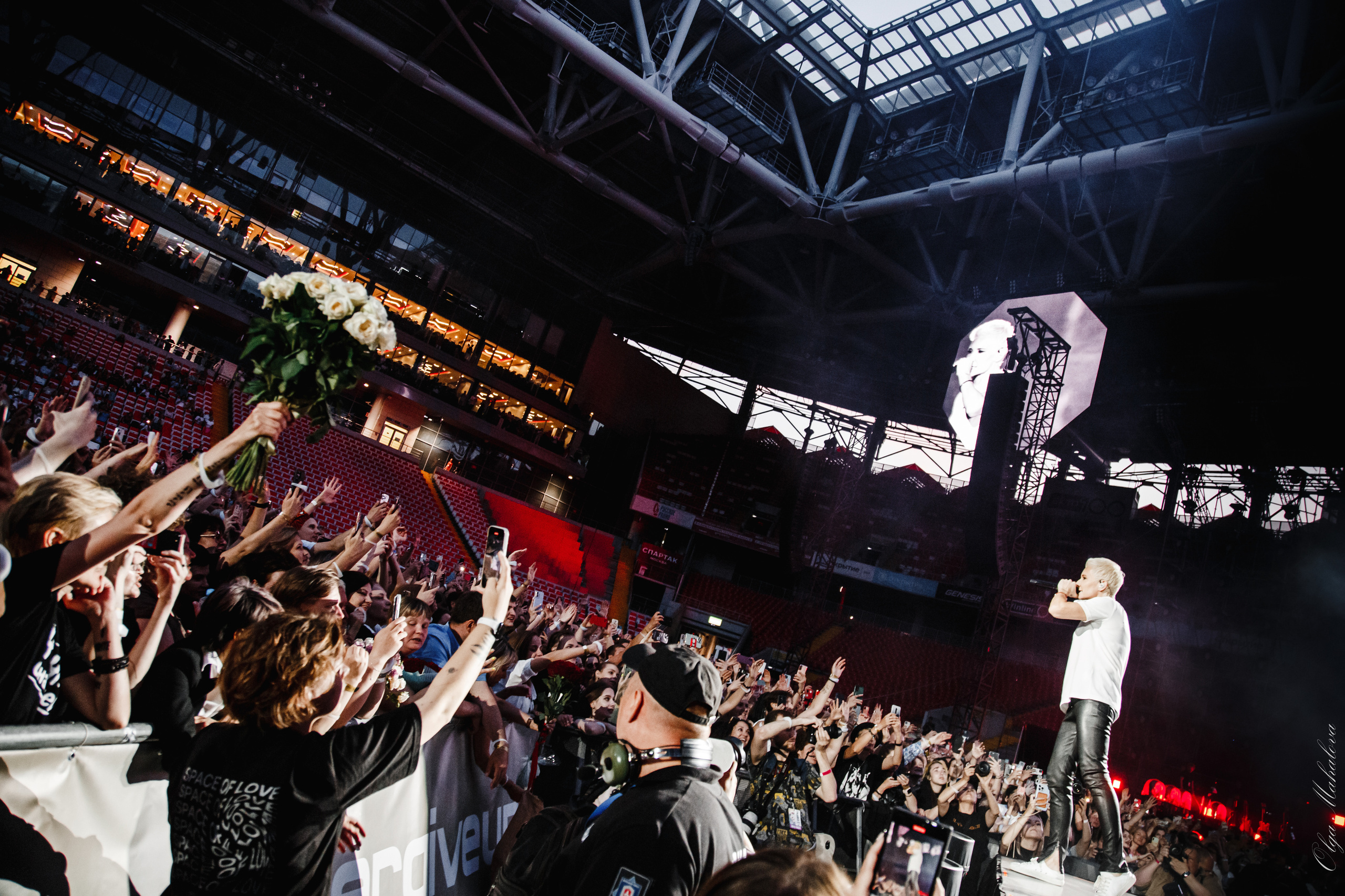 Диана Арбенина и Ночные Снайперы, Открытие Банк Арена. Фотограф Ольга Махалова — Санкт-Петербург, Москва, Нижний Новгород