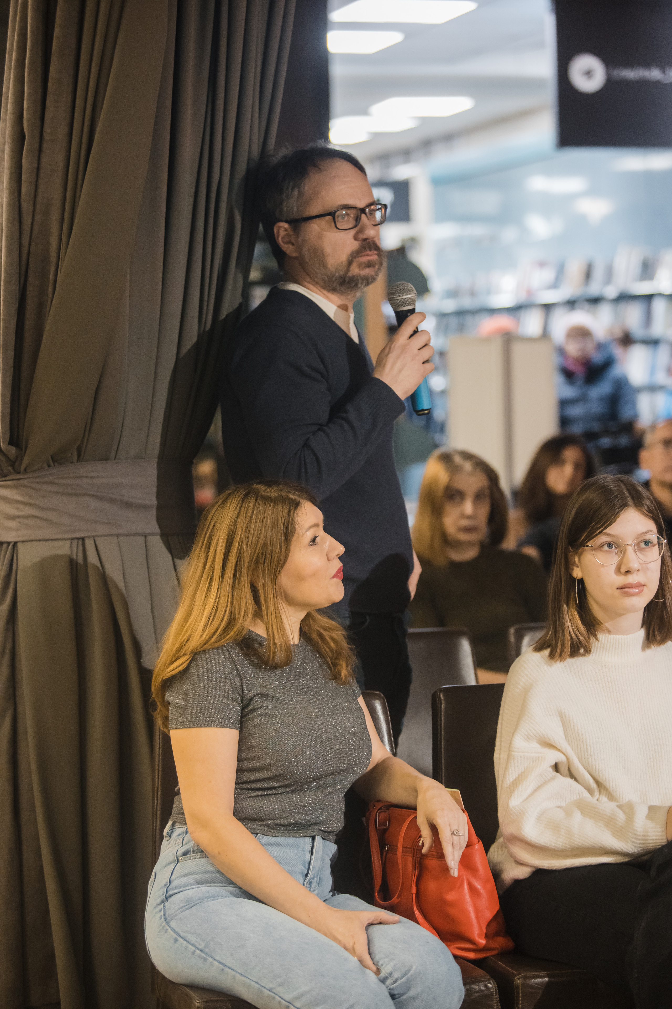 Презентация книги Илоны Давыдовой. Фотограф Ольга Махалова — Санкт-Петербург, Москва, Нижний Новгород