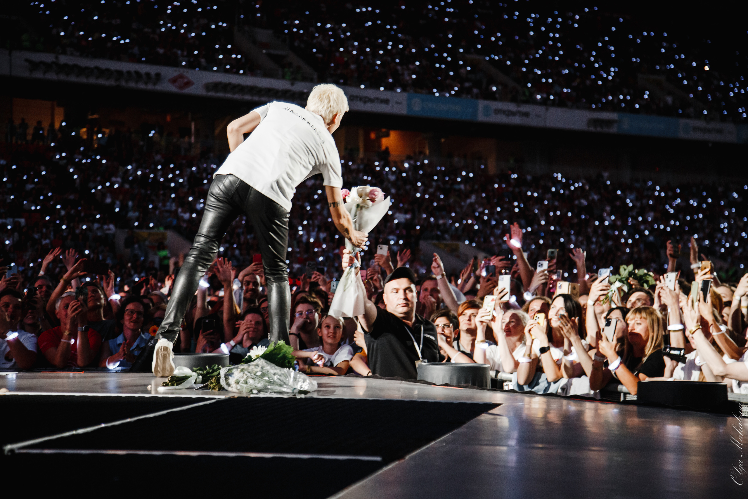 Диана Арбенина и Ночные Снайперы, Открытие Банк Арена. Фотограф Ольга Махалова — Санкт-Петербург, Москва, Нижний Новгород