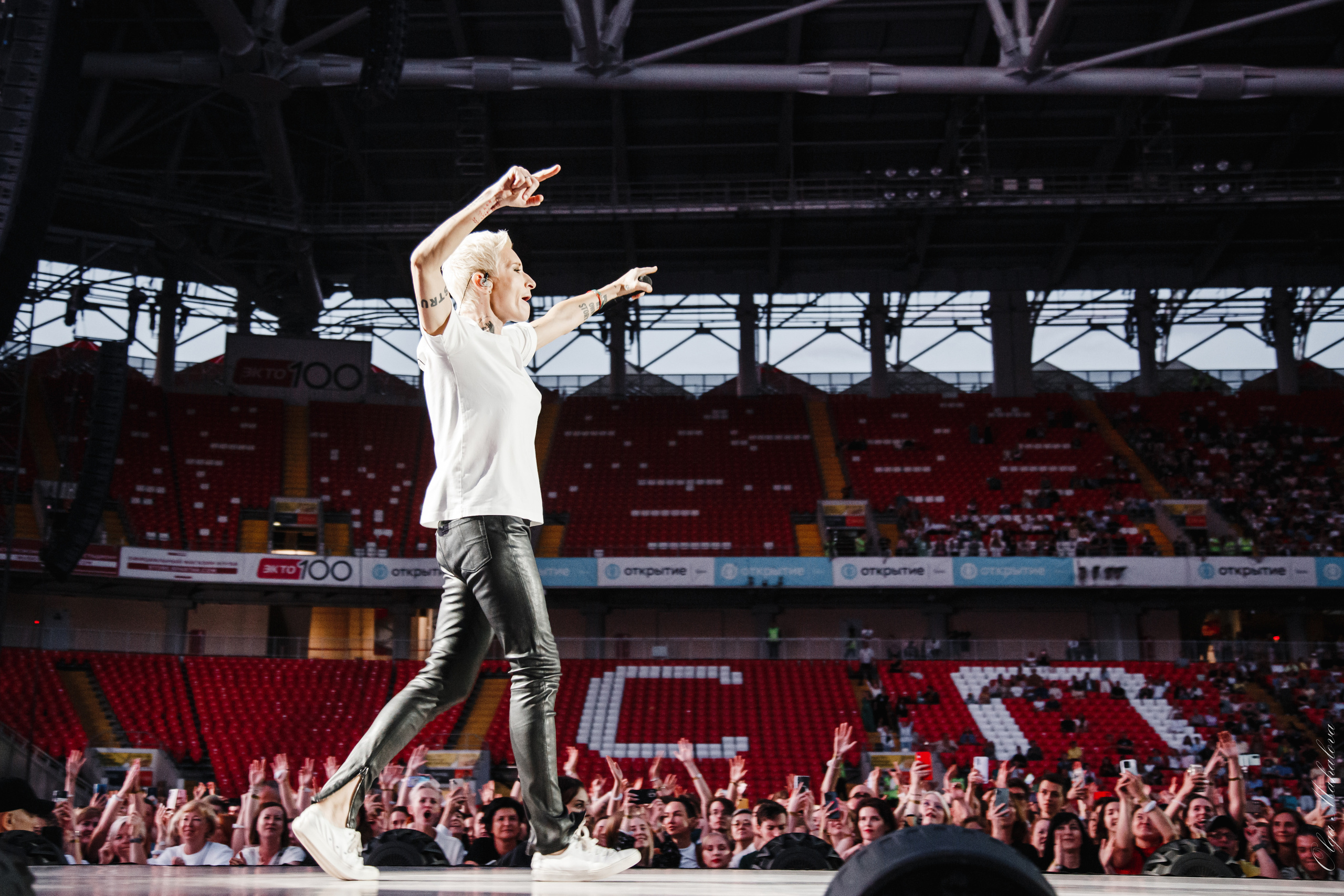 Диана Арбенина и Ночные Снайперы, Открытие Банк Арена. Фотограф Ольга Махалова — Санкт-Петербург, Москва, Нижний Новгород