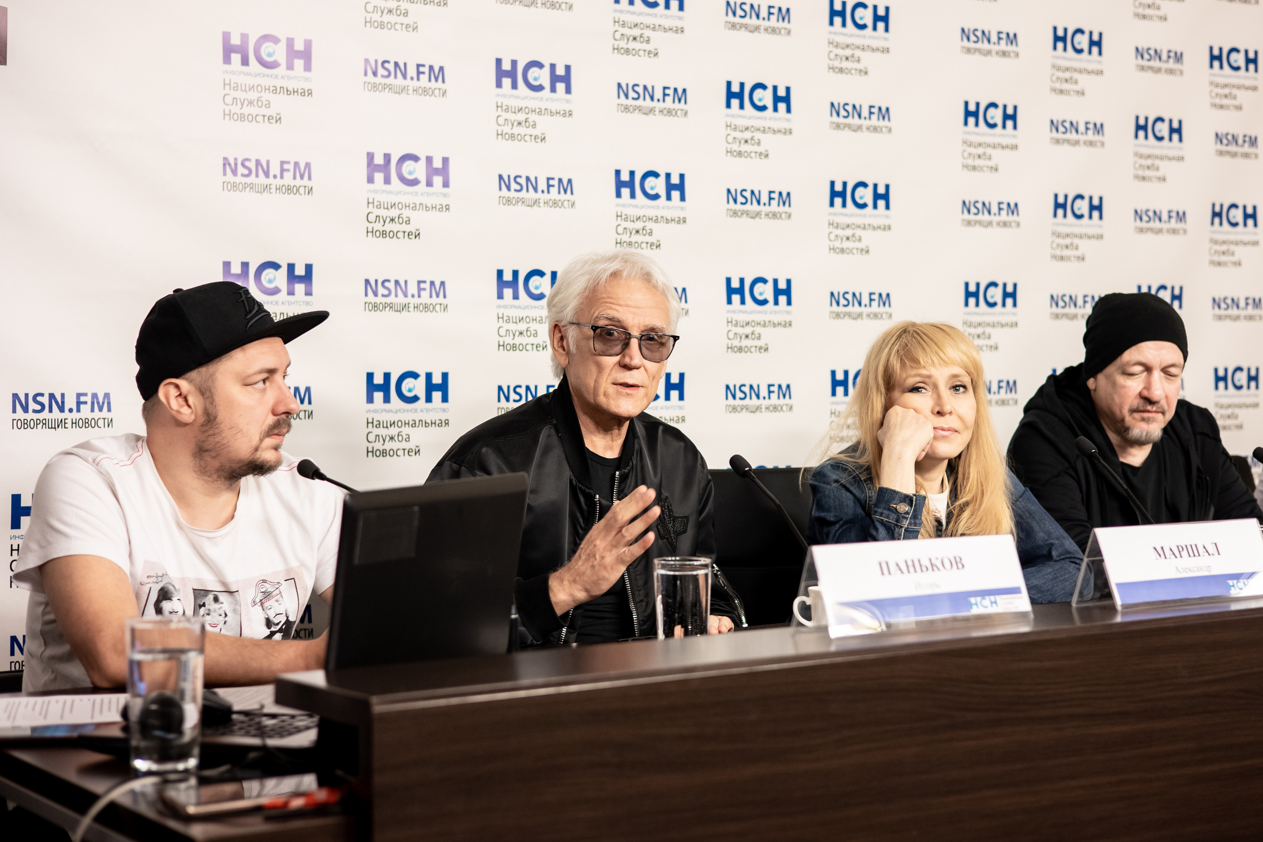 Пресс-конференция в НСН (Александр Маршал, Ольга Кормухина). Фотограф Ольга Махалова — Санкт-Петербург, Москва, Нижний Новгород