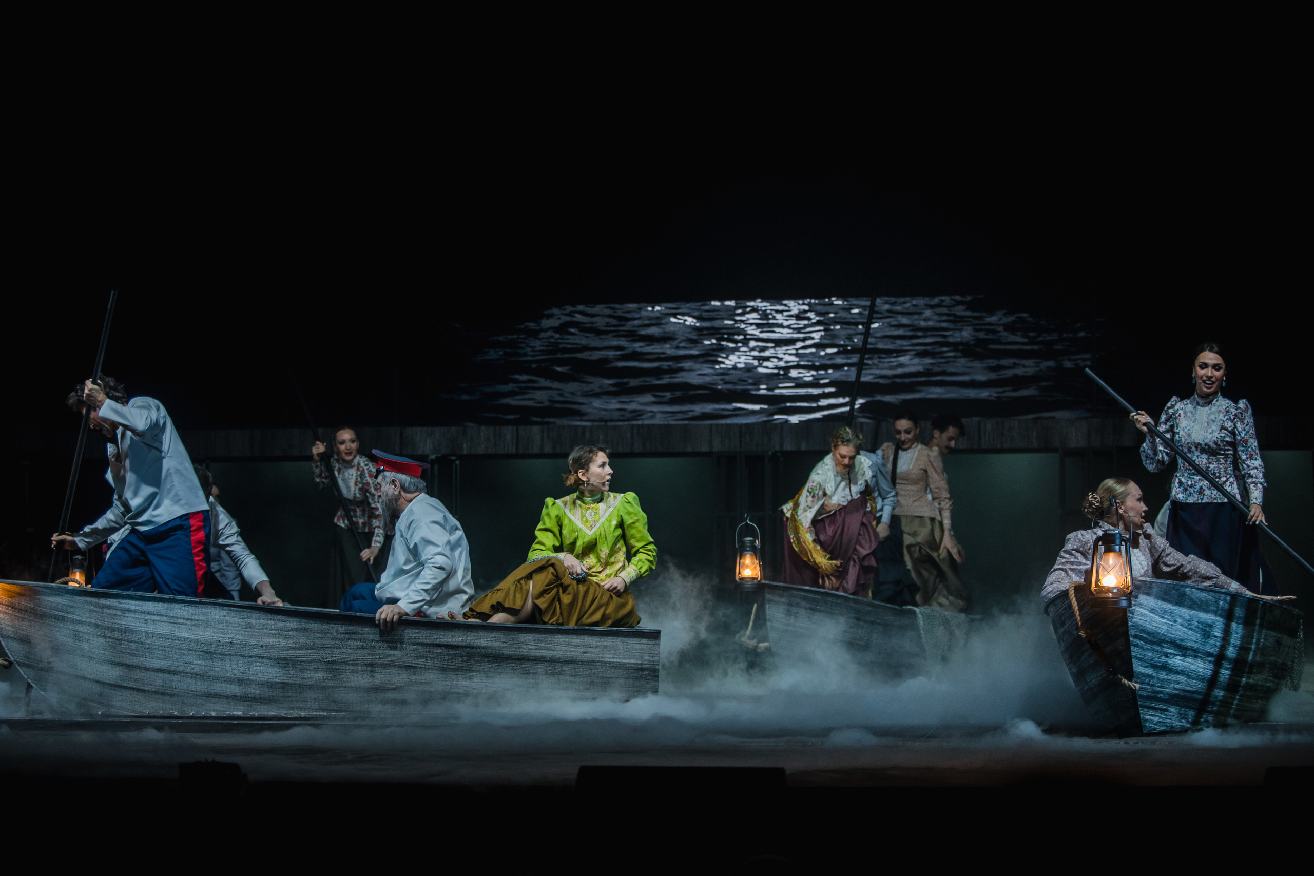 Спектакль «Тихий Дон», театр «Русская песня». Фотограф Ольга Махалова — Санкт-Петербург, Москва, Нижний Новгород