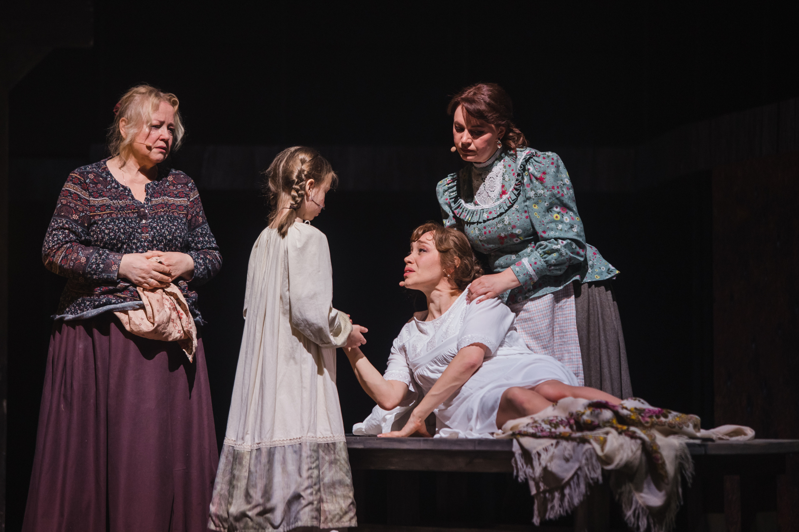 Спектакль «Тихий Дон», театр «Русская песня». Фотограф Ольга Махалова — Санкт-Петербург, Москва, Нижний Новгород