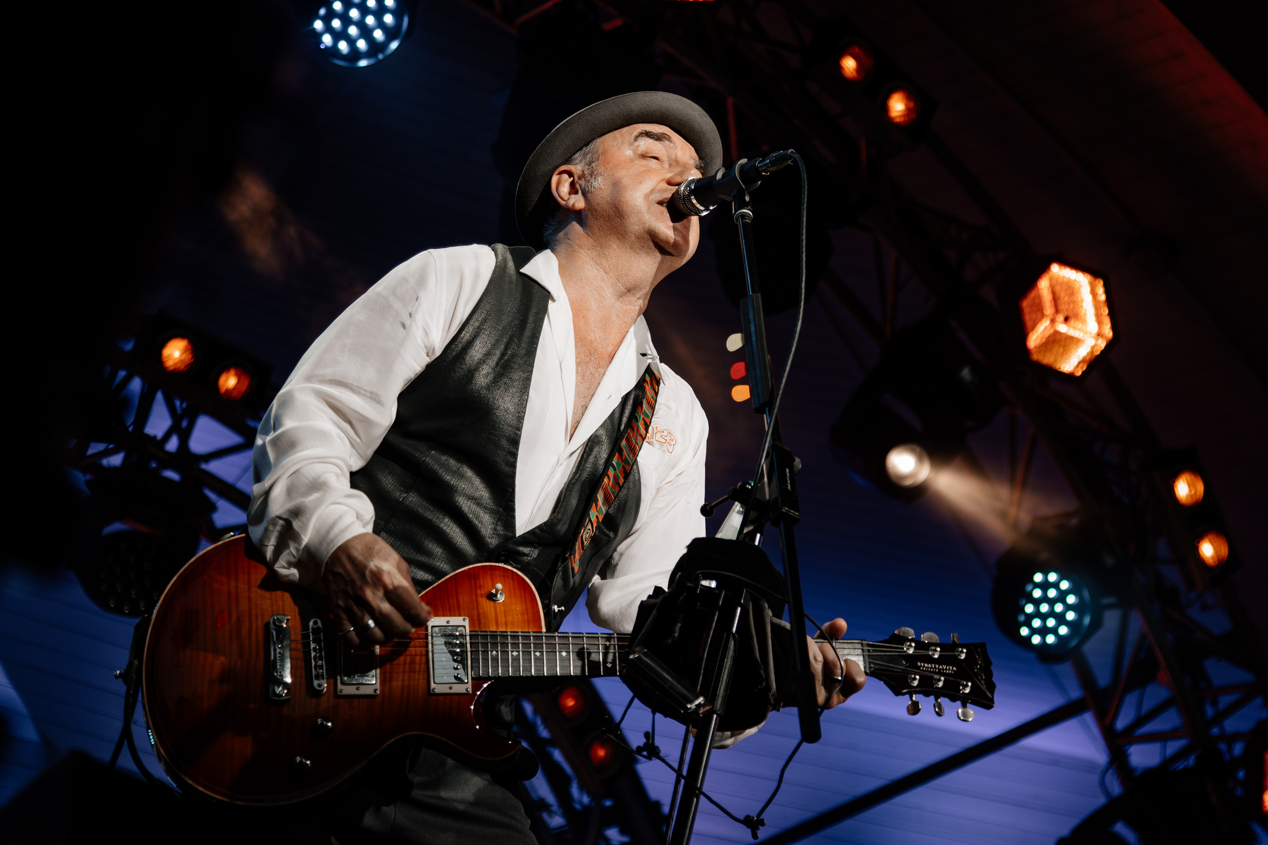 Чайф, сад Эрмитаж. Фотограф Ольга Махалова — Санкт-Петербург, Москва, Нижний Новгород