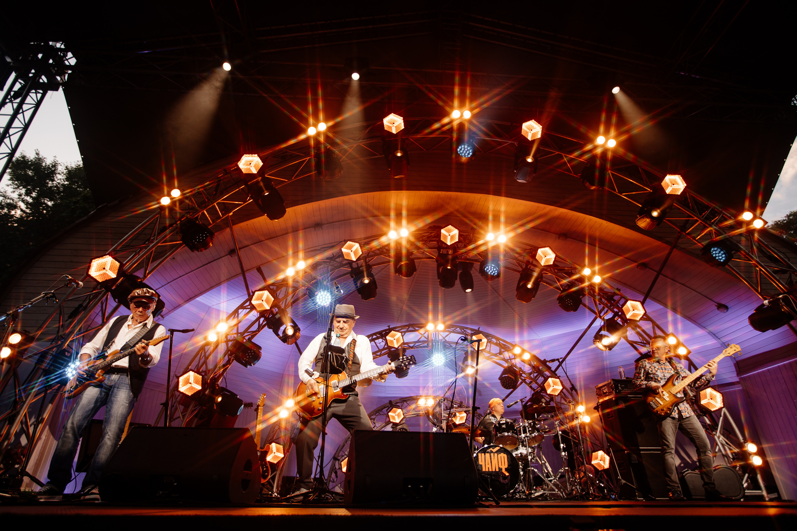 Чайф, сад Эрмитаж. Фотограф Ольга Махалова — Санкт-Петербург, Москва, Нижний Новгород