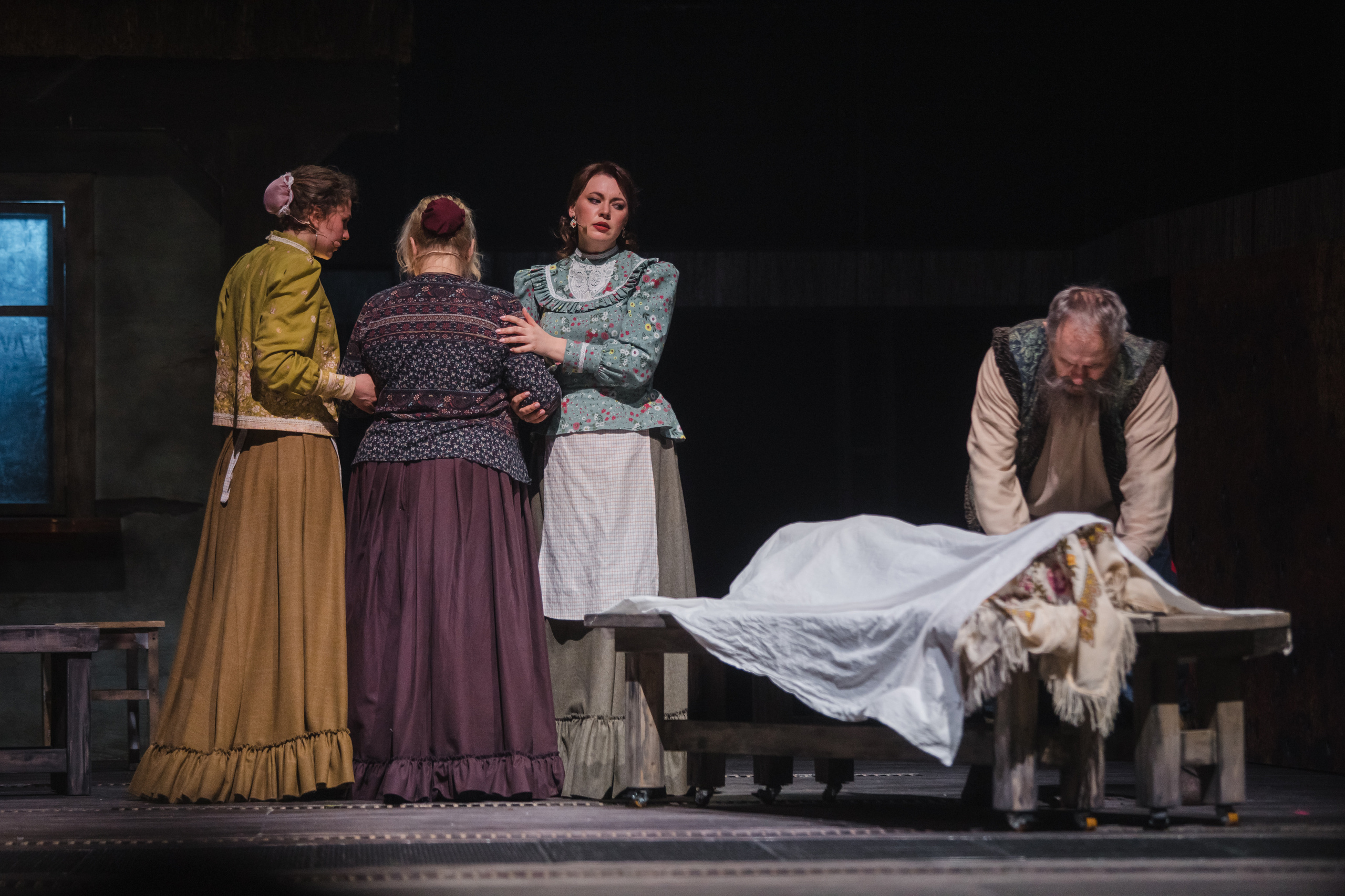 Спектакль «Тихий Дон», театр «Русская песня». Фотограф Ольга Махалова — Санкт-Петербург, Москва, Нижний Новгород