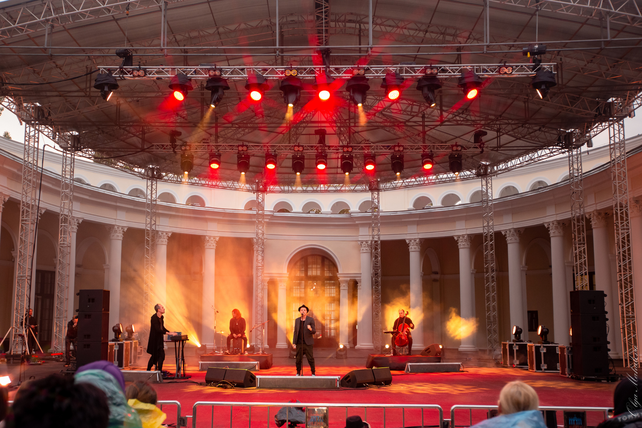 Zero People в Зеленом театре ВДНХ. Фотограф Ольга Махалова — Санкт-Петербург, Москва, Нижний Новгород