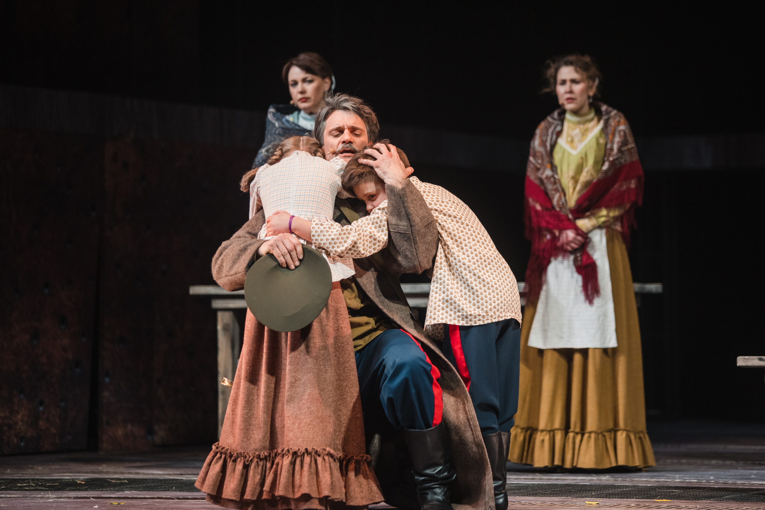 Спектакль «Тихий Дон», театр «Русская песня». Фотограф Ольга Махалова — Санкт-Петербург, Москва, Нижний Новгород