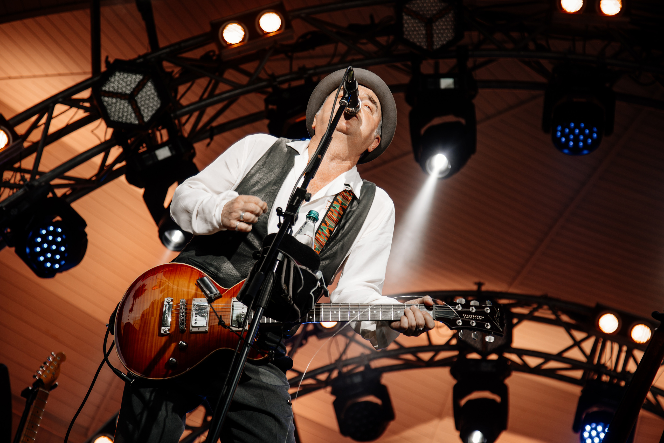 Чайф, сад Эрмитаж. Фотограф Ольга Махалова — Санкт-Петербург, Москва, Нижний Новгород