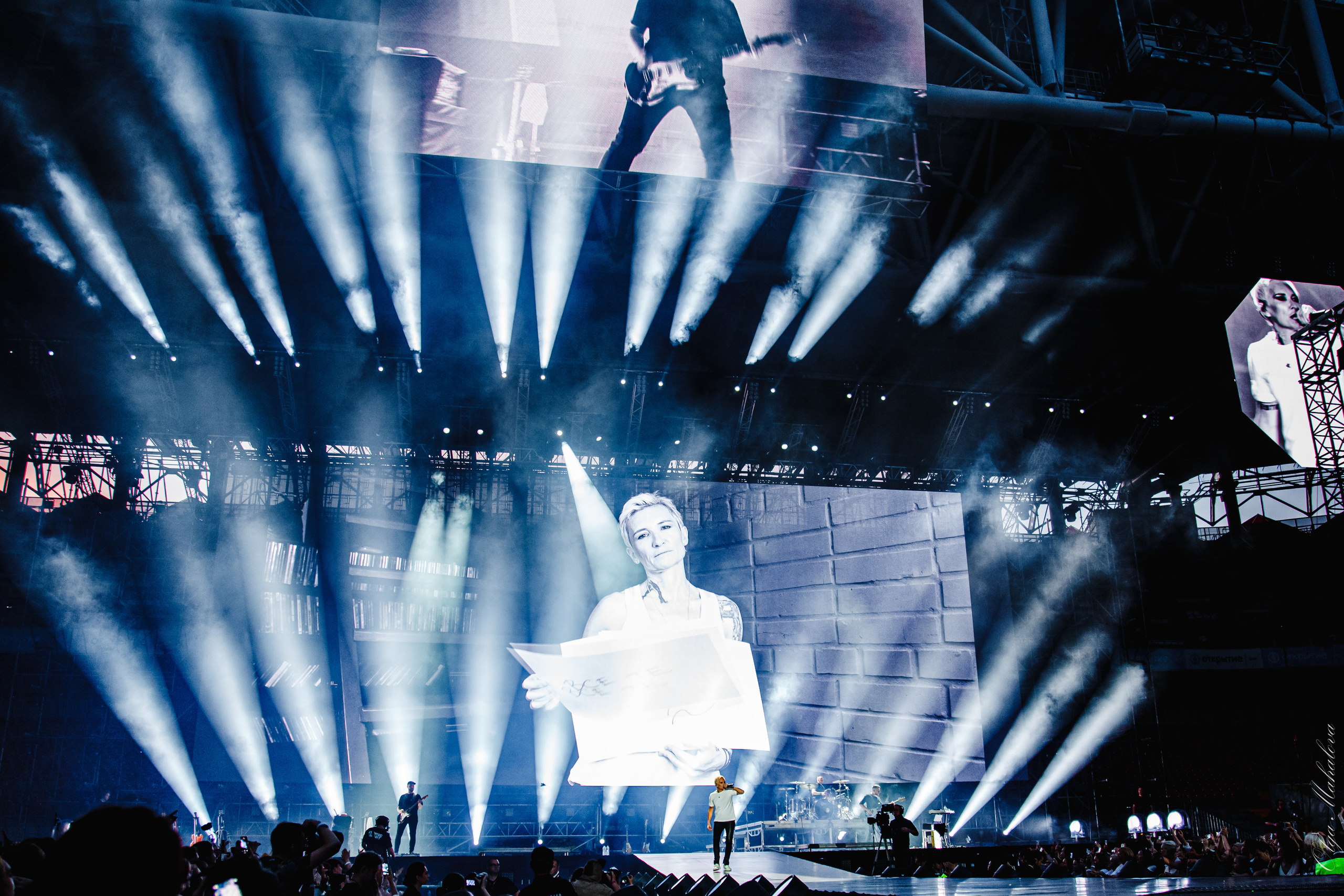 Диана Арбенина и Ночные Снайперы, Открытие Банк Арена. Фотограф Ольга Махалова — Санкт-Петербург, Москва, Нижний Новгород