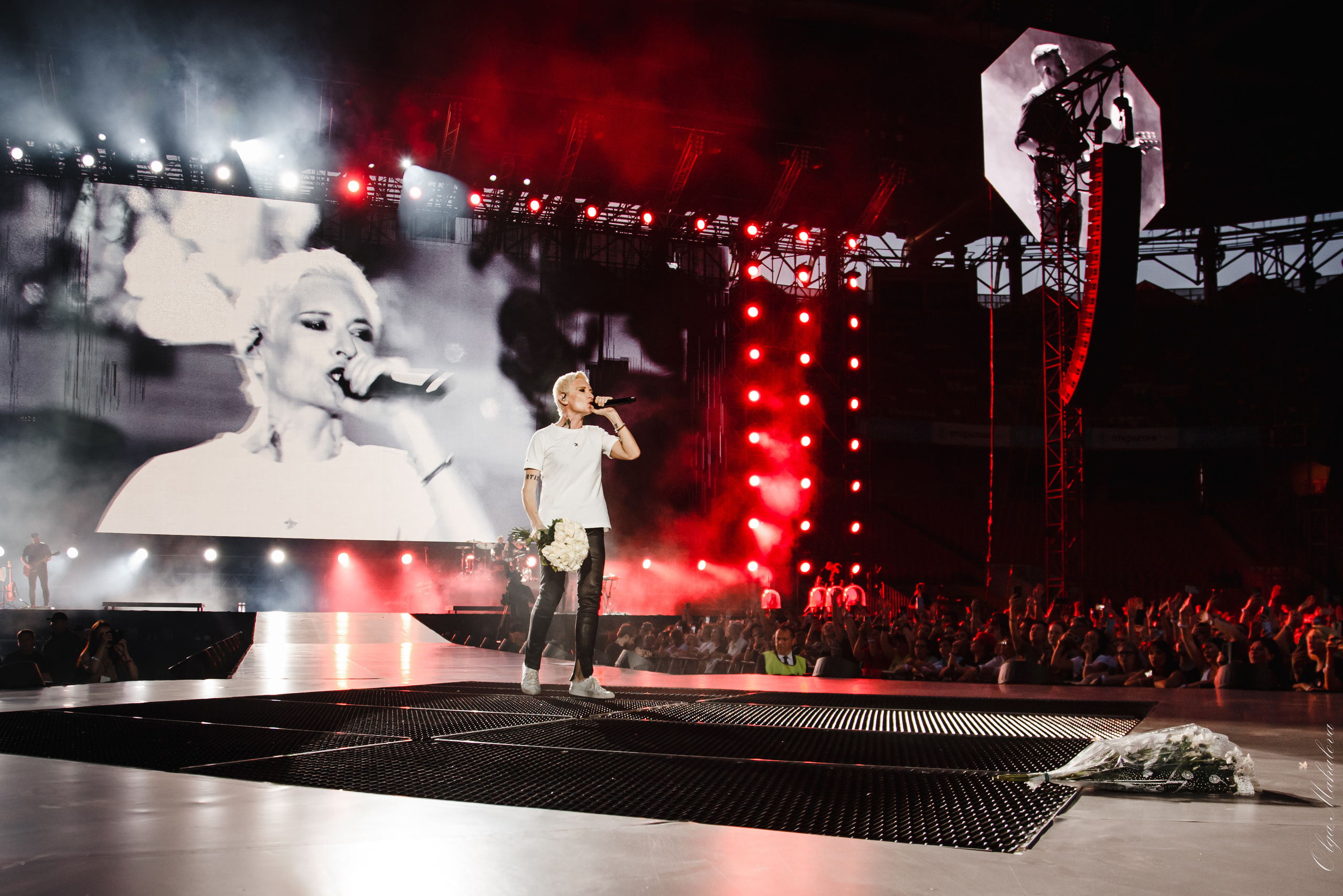 Диана Арбенина и Ночные Снайперы, Открытие Банк Арена. Фотограф Ольга Махалова — Санкт-Петербург, Москва, Нижний Новгород