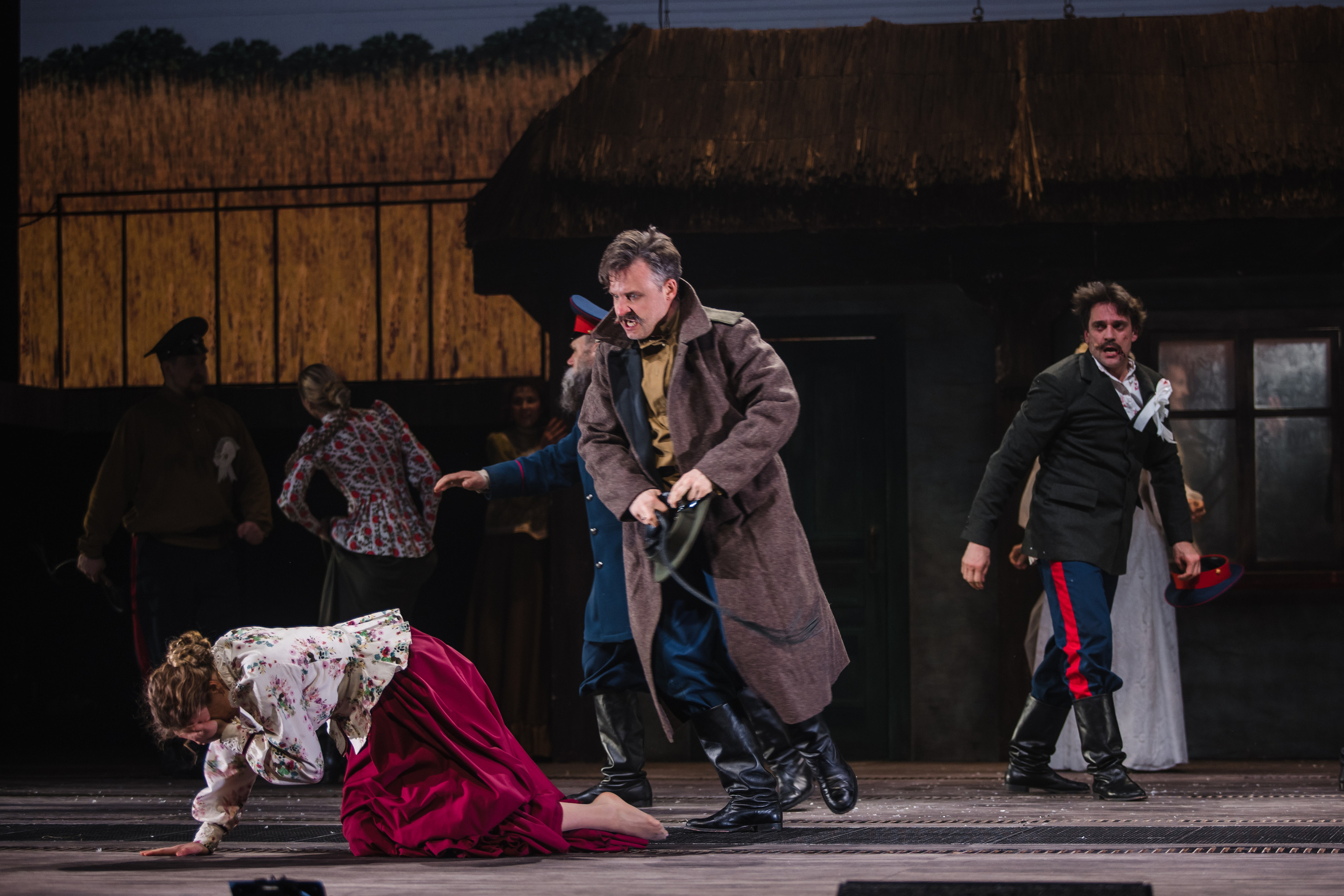 Спектакль «Тихий Дон», театр «Русская песня». Фотограф Ольга Махалова — Санкт-Петербург, Москва, Нижний Новгород