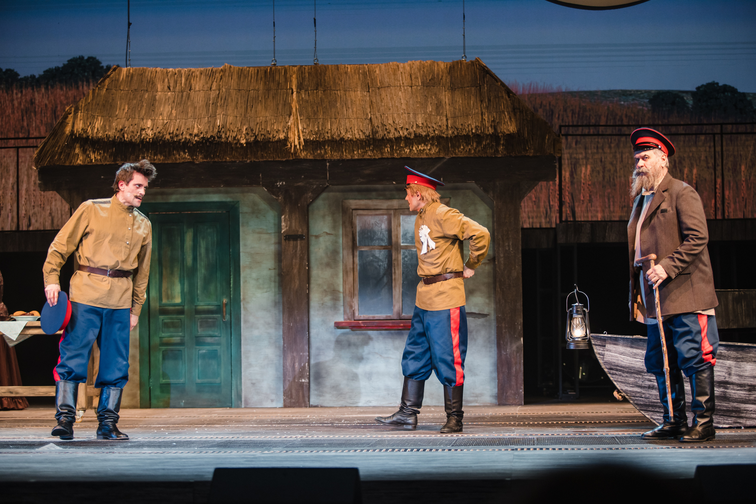 Спектакль «Тихий Дон», театр «Русская песня». Фотограф Ольга Махалова — Санкт-Петербург, Москва, Нижний Новгород