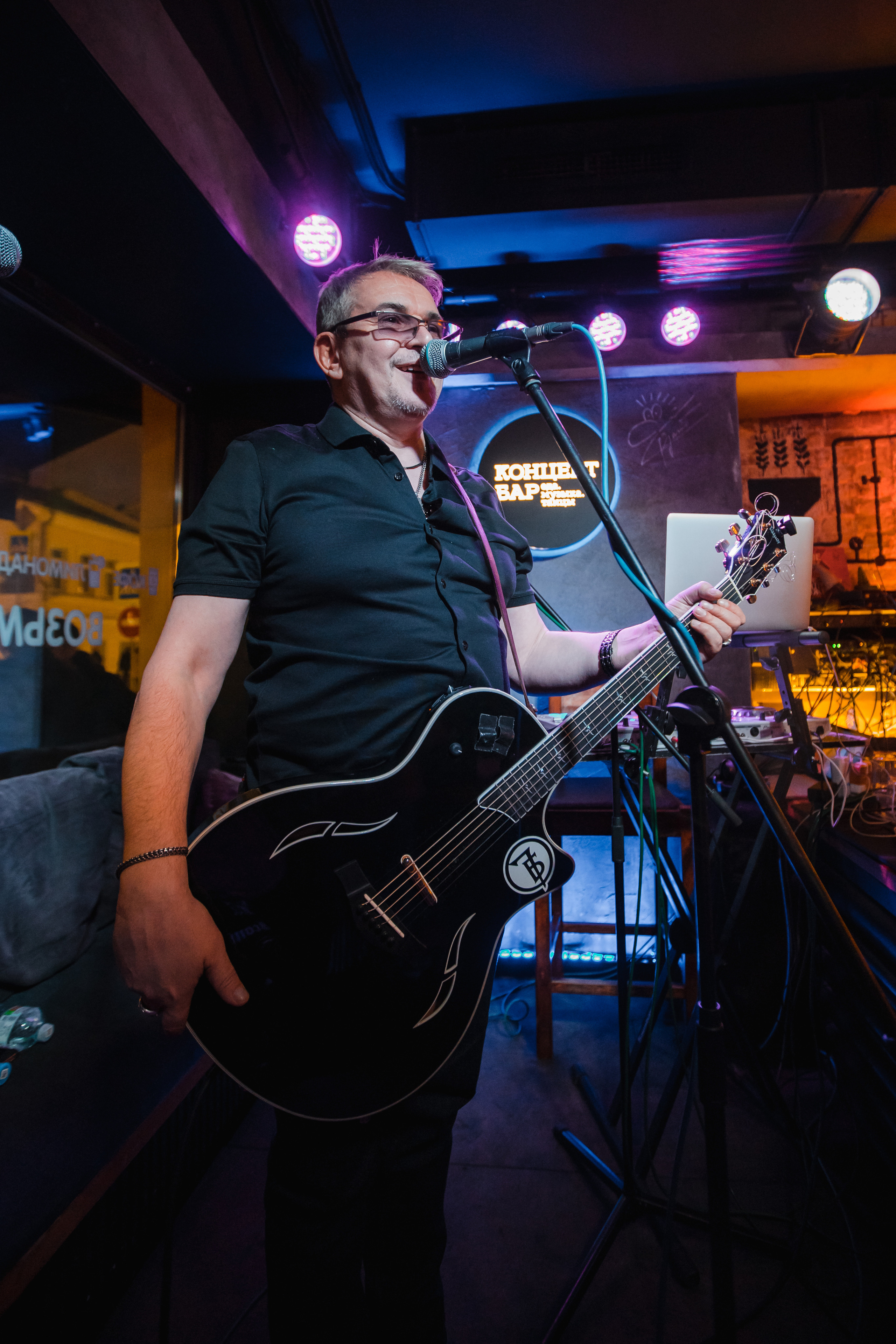 Презентация шоу «Подъемники» на Нашем радио, бар «Концерт», Москва. Фотограф Ольга Махалова — Санкт-Петербург, Москва, Нижний Новгород