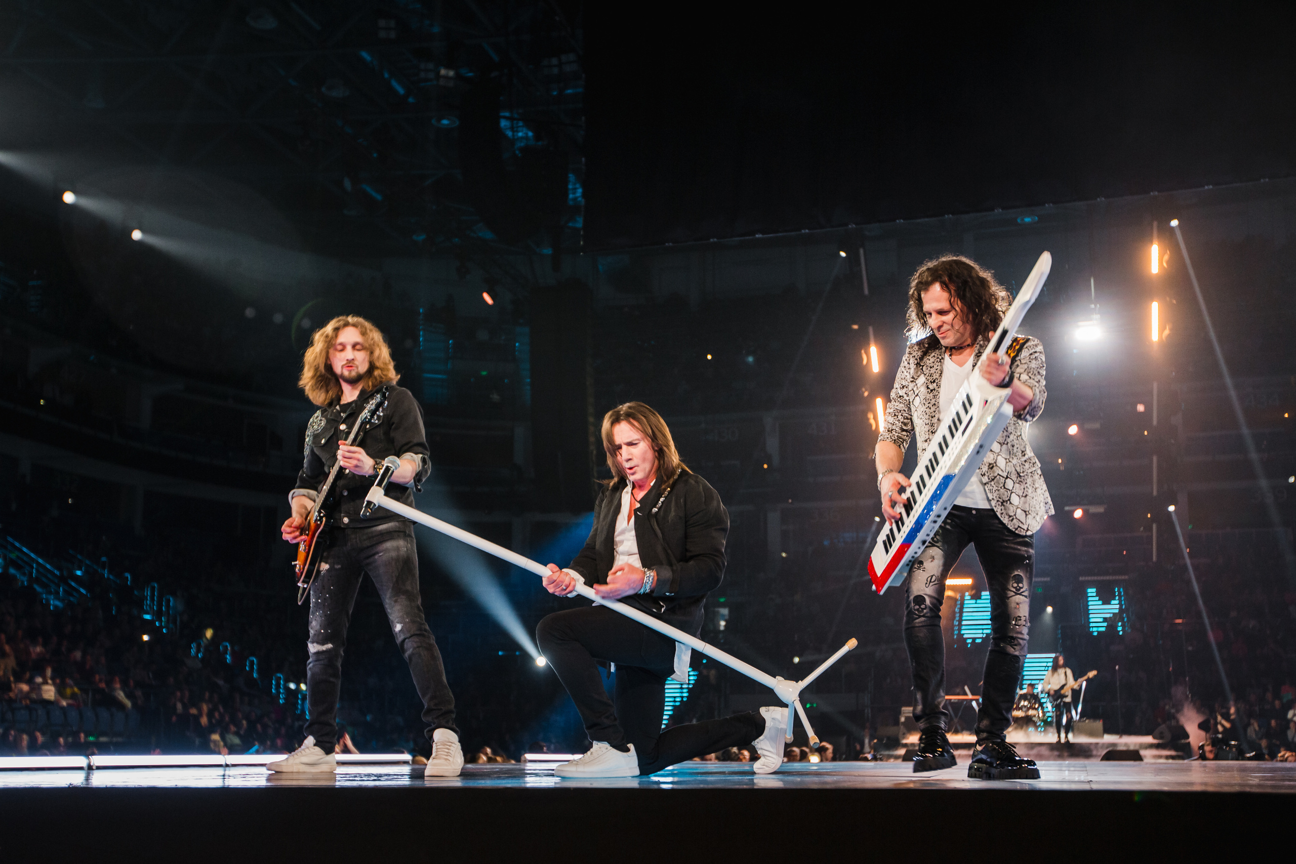 Группа Земляне в ЦСКА Арене. Фотограф Ольга Махалова — Санкт-Петербург, Москва, Нижний Новгород