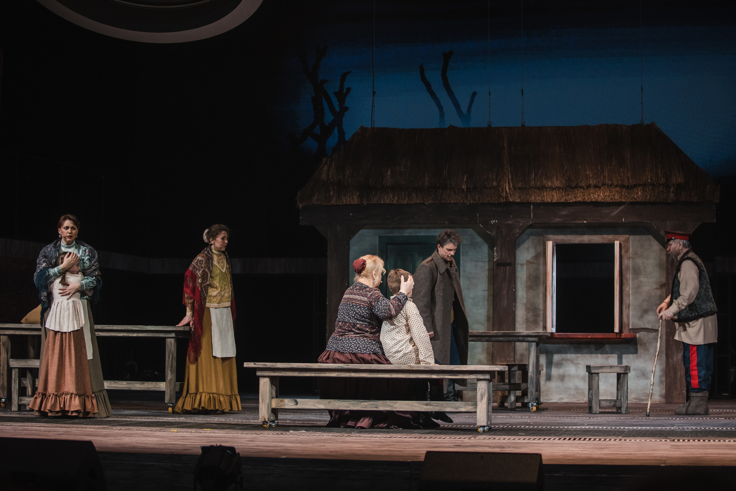 Спектакль «Тихий Дон», театр «Русская песня». Фотограф Ольга Махалова — Санкт-Петербург, Москва, Нижний Новгород