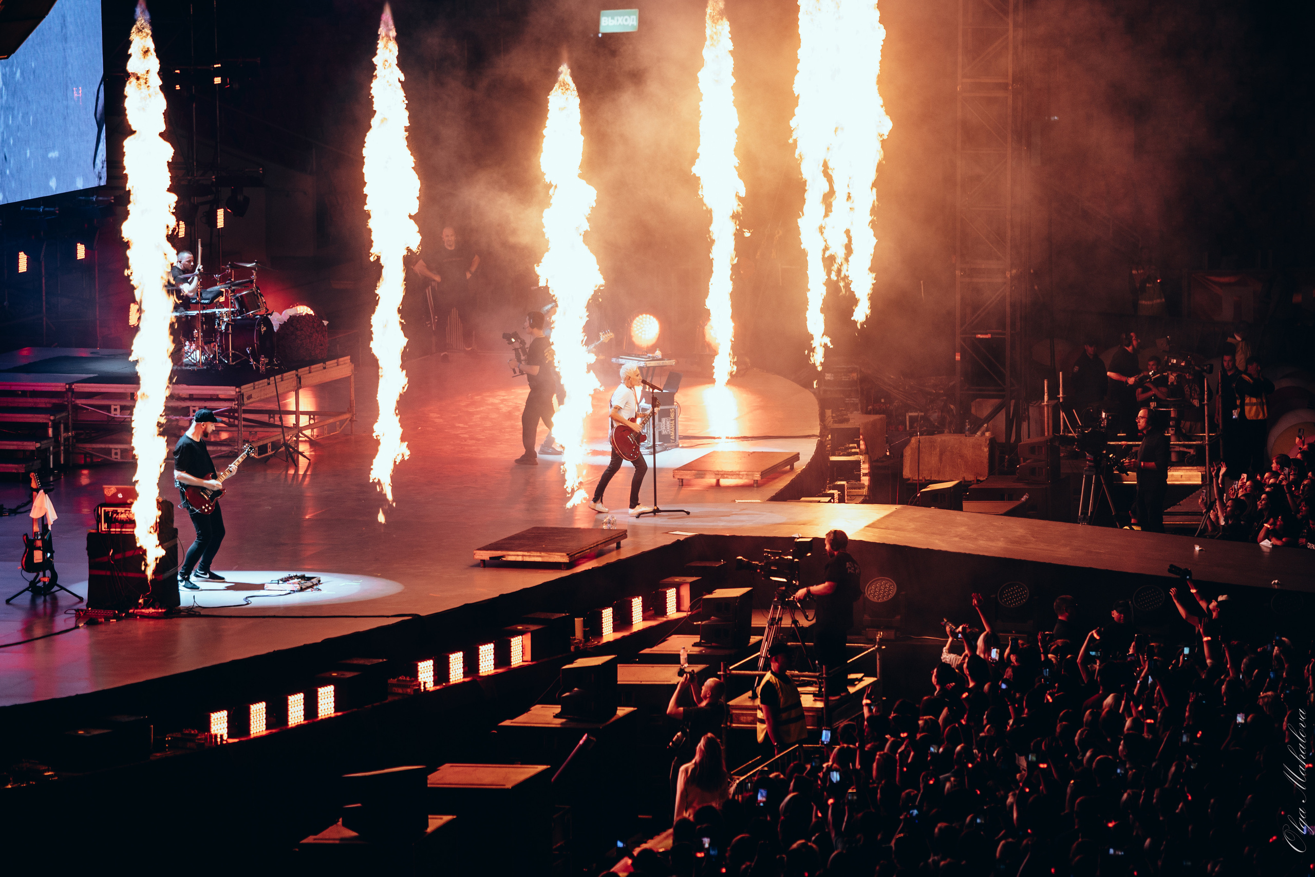 Диана Арбенина и Ночные Снайперы, Открытие Банк Арена. Фотограф Ольга Махалова — Санкт-Петербург, Москва, Нижний Новгород