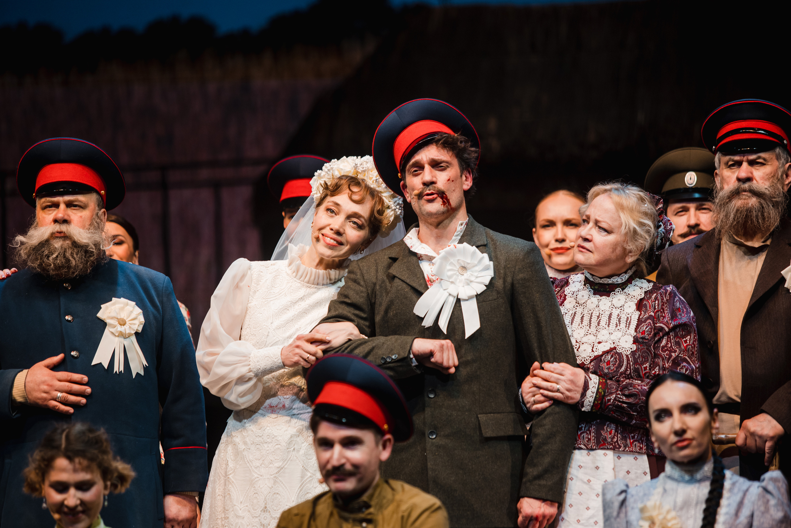 Спектакль «Тихий Дон», театр «Русская песня». Фотограф Ольга Махалова — Санкт-Петербург, Москва, Нижний Новгород
